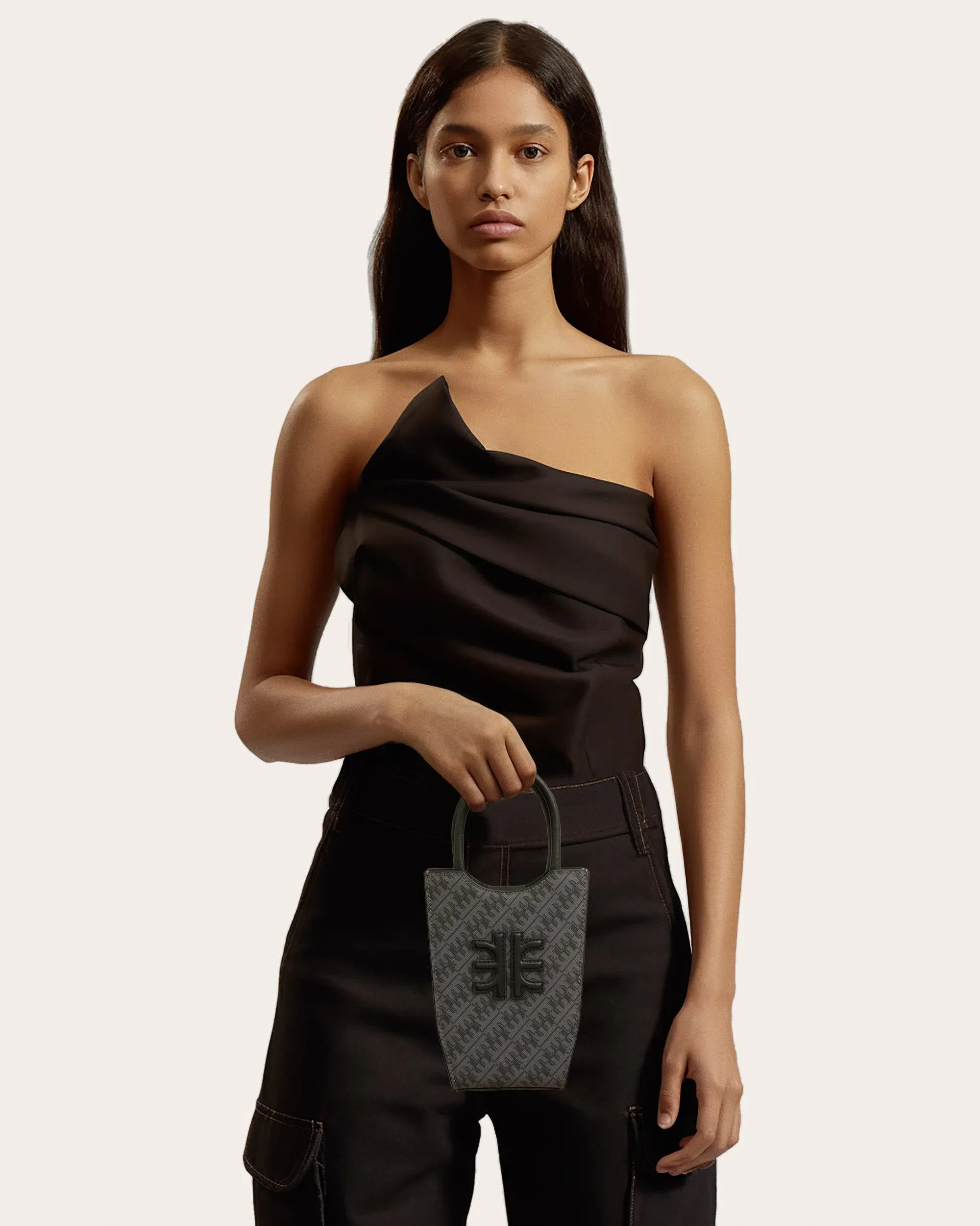 Jw Pei Fei Phone Bag Iron Black