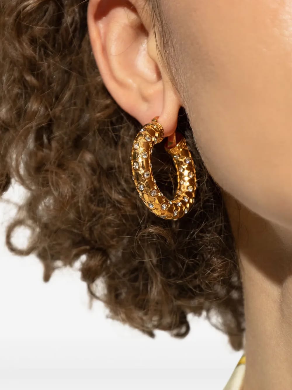 Greca-engraved hoops