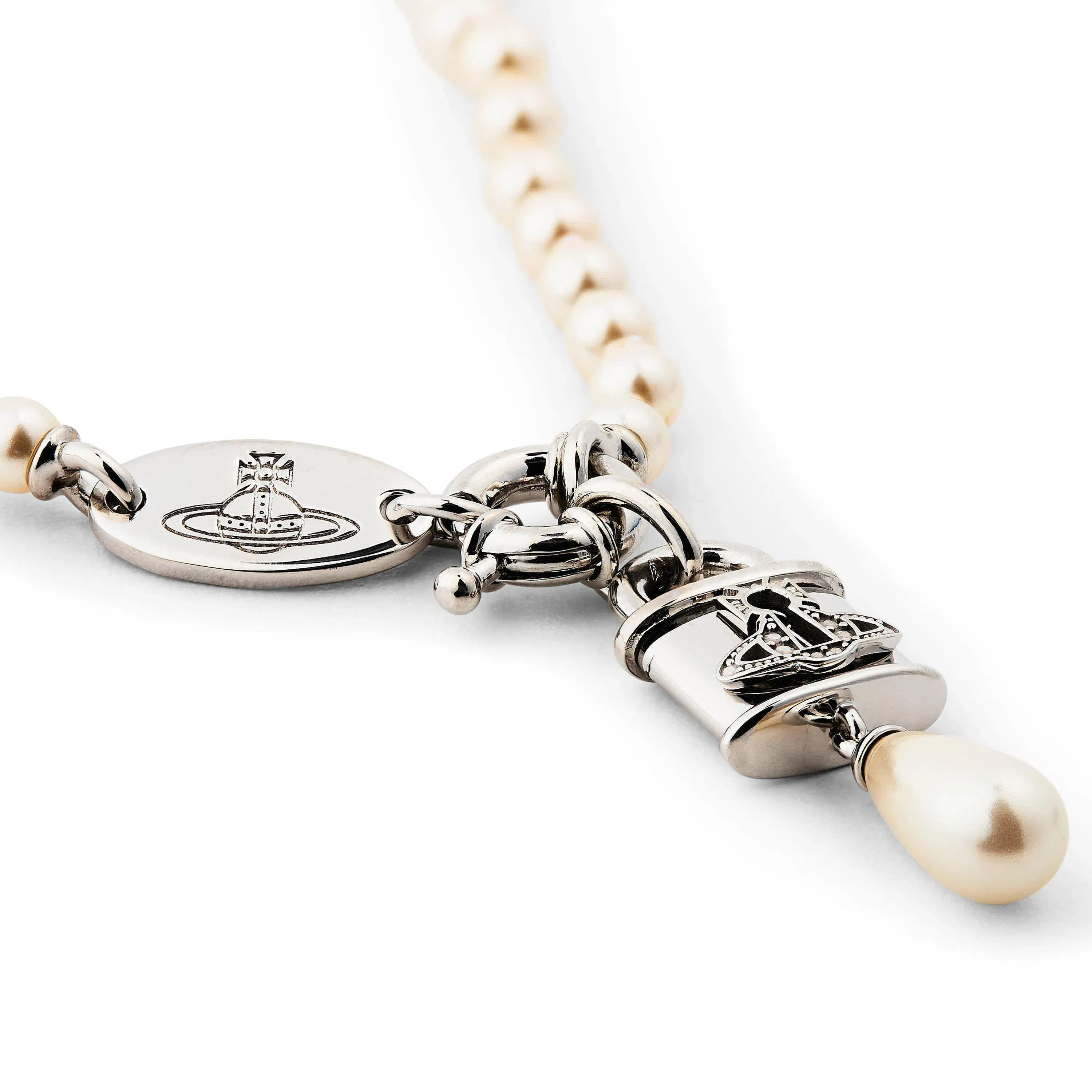 Celestia Small Pendant Necklace