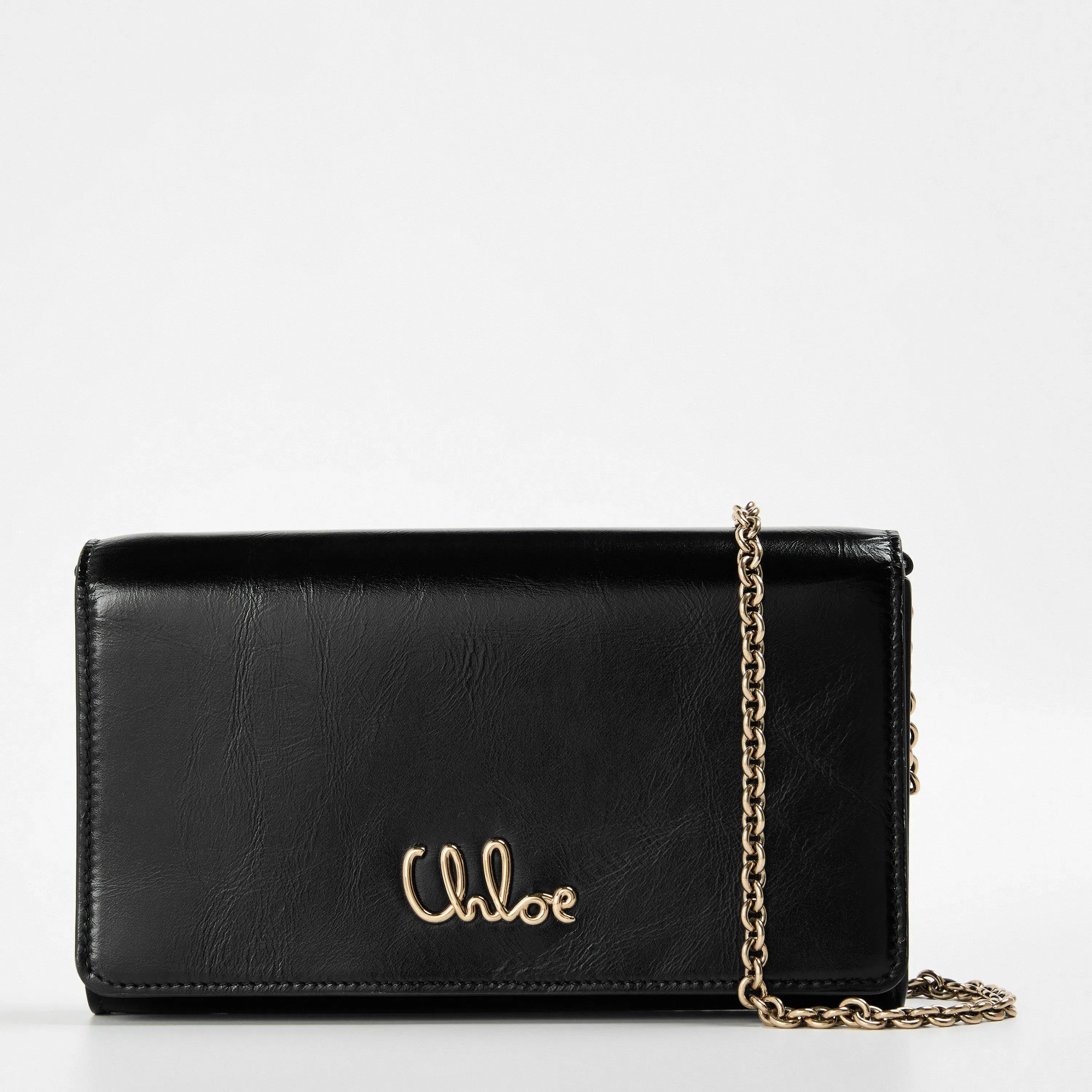 Iconic Flap With Chain