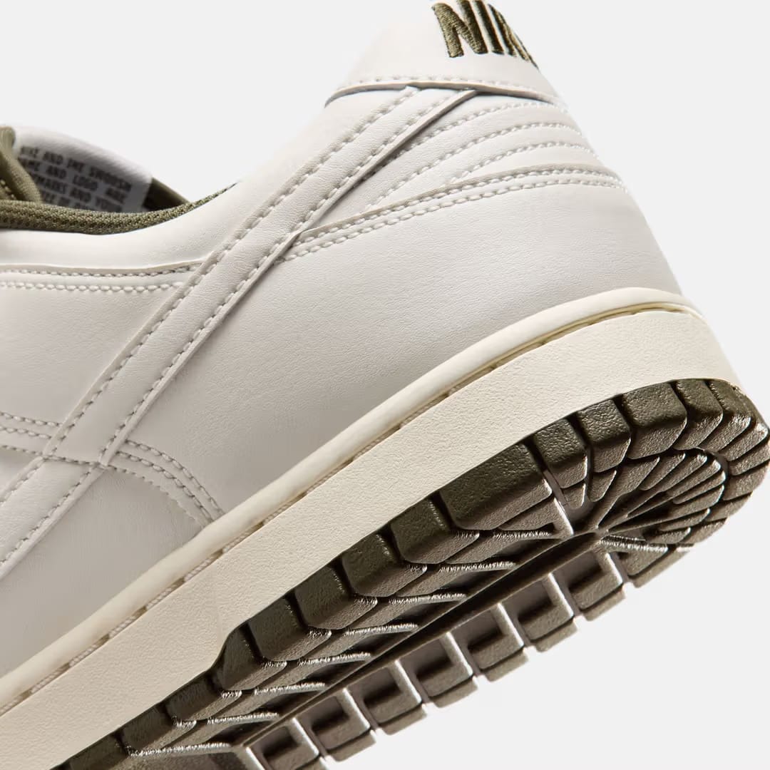 Nike Dunk Low Retro Soft Pearl