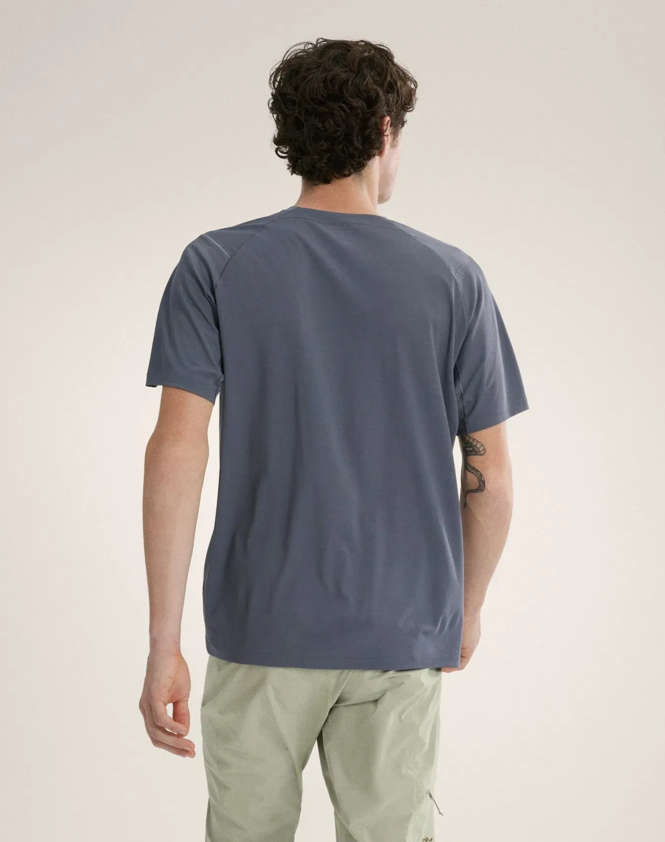 Arc'teryx Cormac Crew Neck Shirt SS Men's Dk Stratus