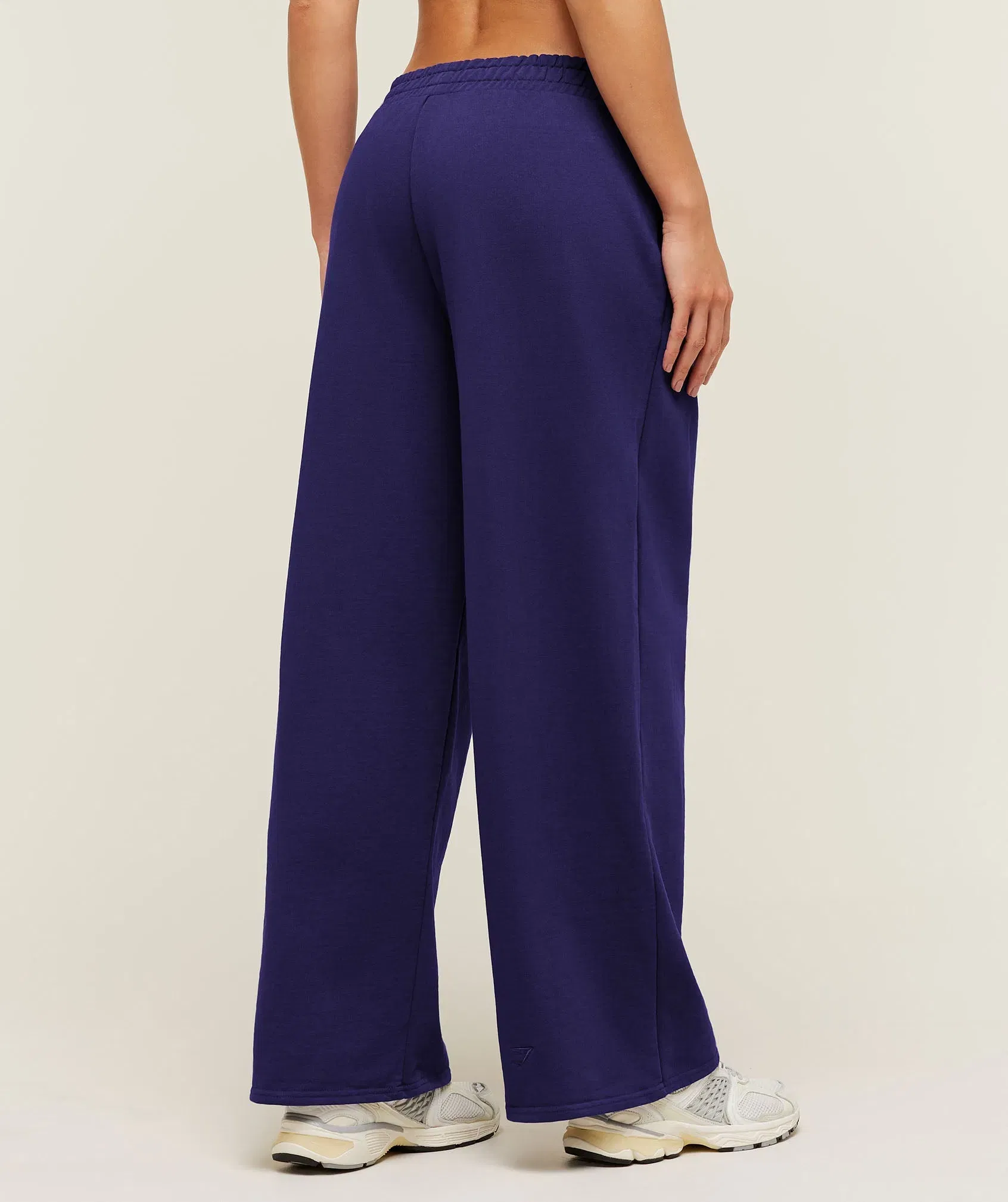 Women's Gymshark Script Embroidery Wide Leg Pants Focus Pink