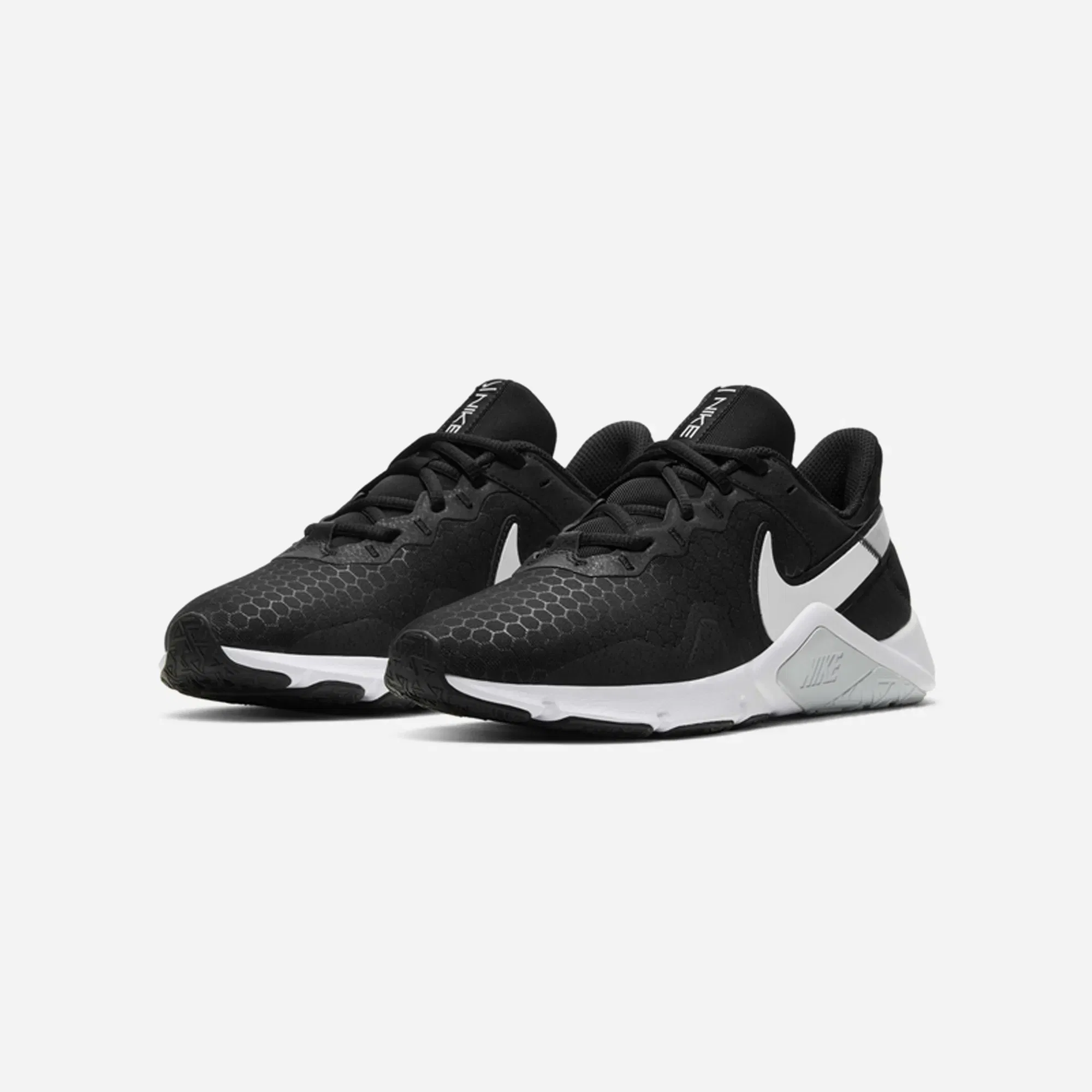 Nike Legend Essential 2 Black White Pure Platinum WMNS