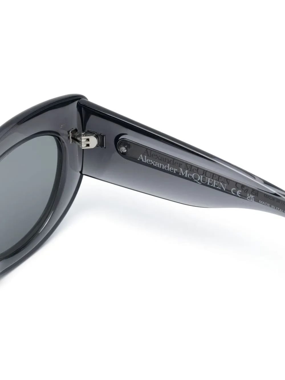 tinted-lenses cat-eye sunglasses