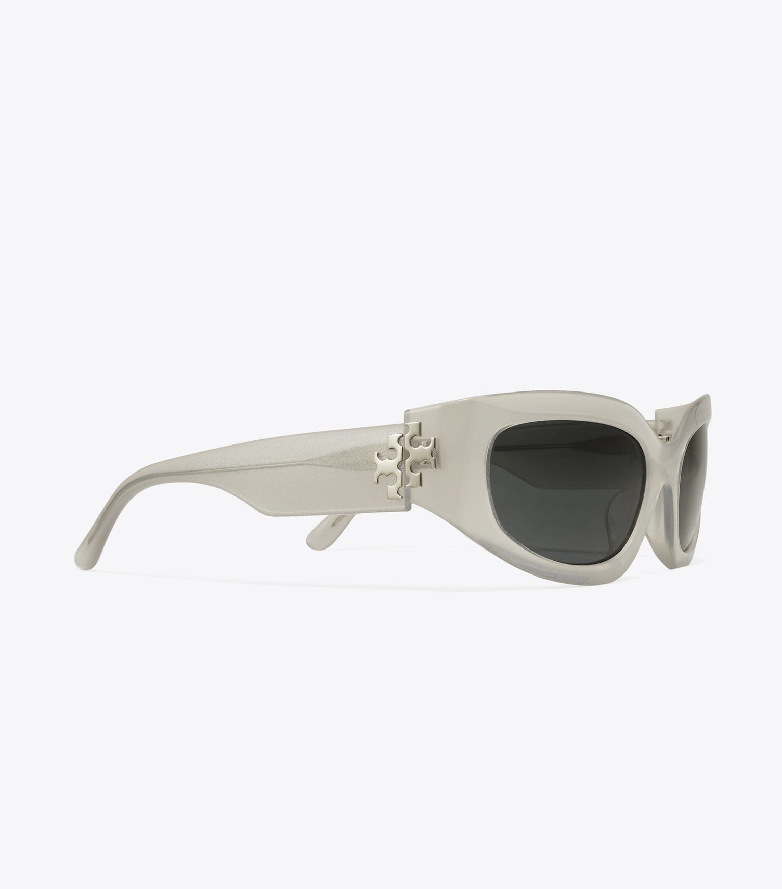 Eleanor Broken Logo Sunglasses
