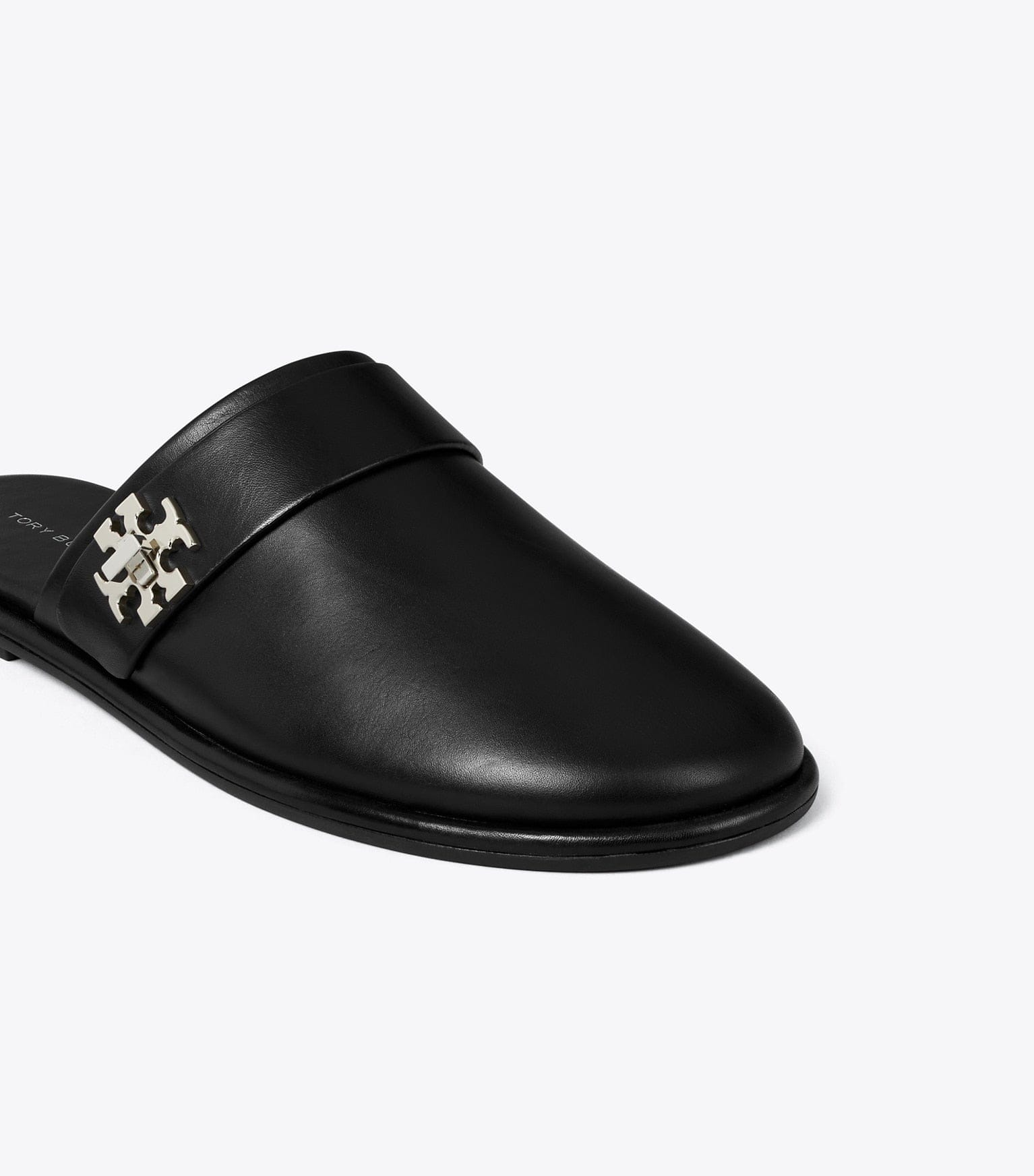 Turnlock Mule
