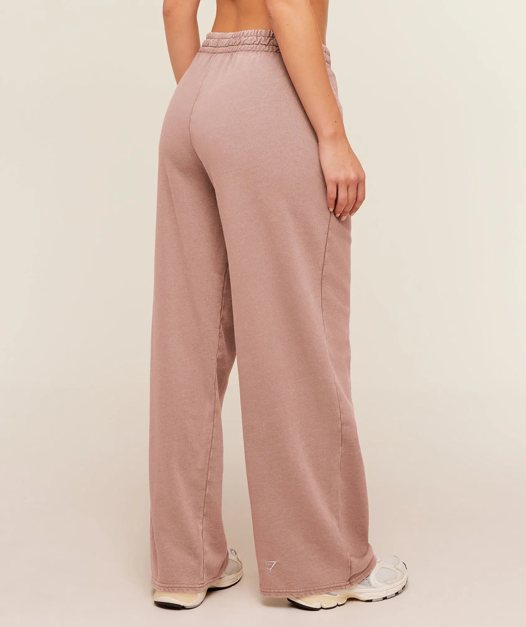 Women's Gymshark Chainstitch Graphic Wide Leg Joggers Pebble Grey