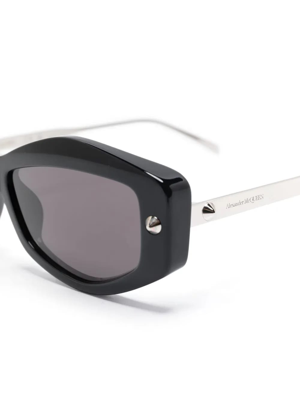 spike-studs geometrical sunglasses