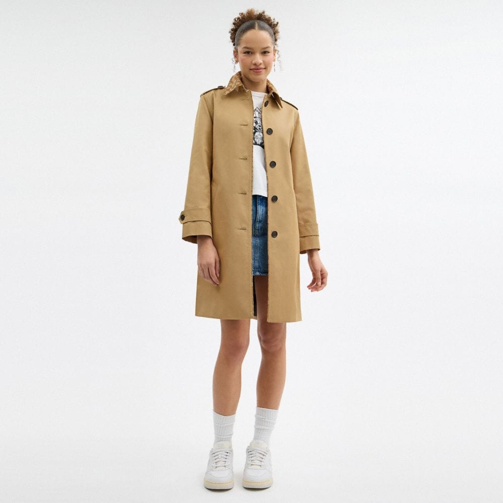 Trench With Signature Piping