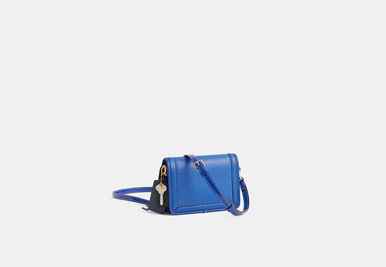 Reloved Hero Crossbody
