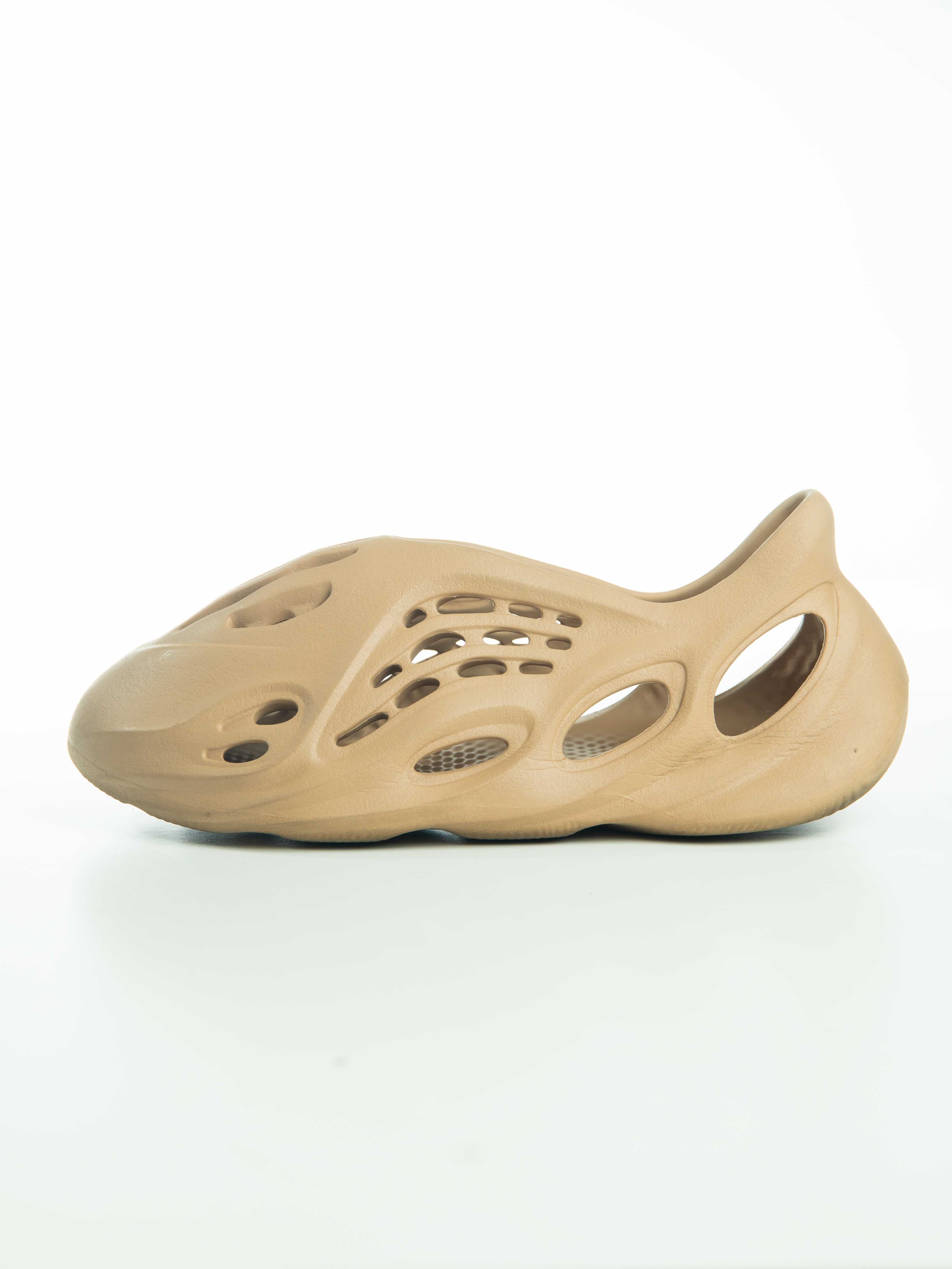 Adidas Yeezy Foam RNNR Ochre (UK 11)