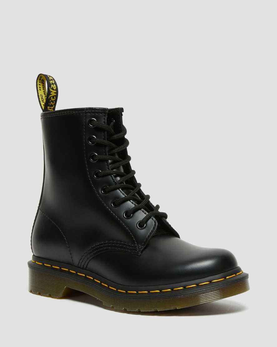 1460 Women's Smooth Leather Lace Up Boots — Black