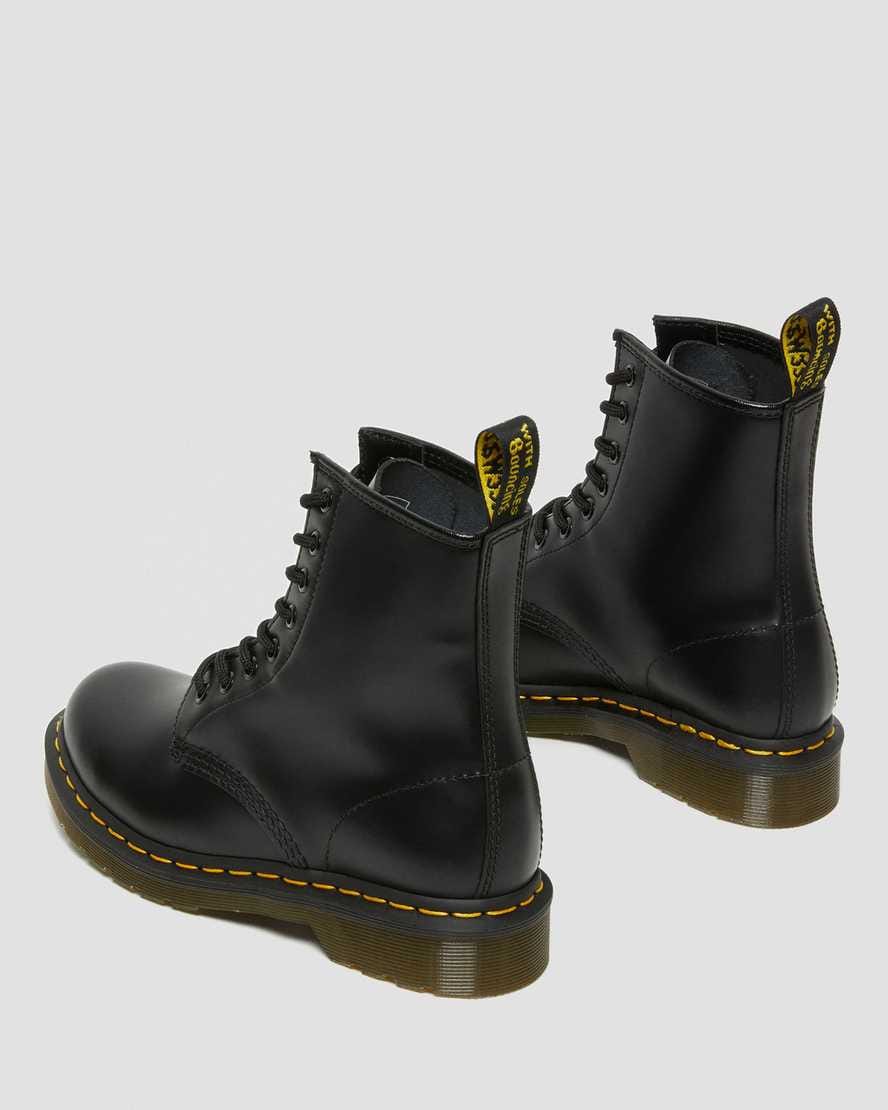 1460 Women's Smooth Leather Lace Up Boots — Black