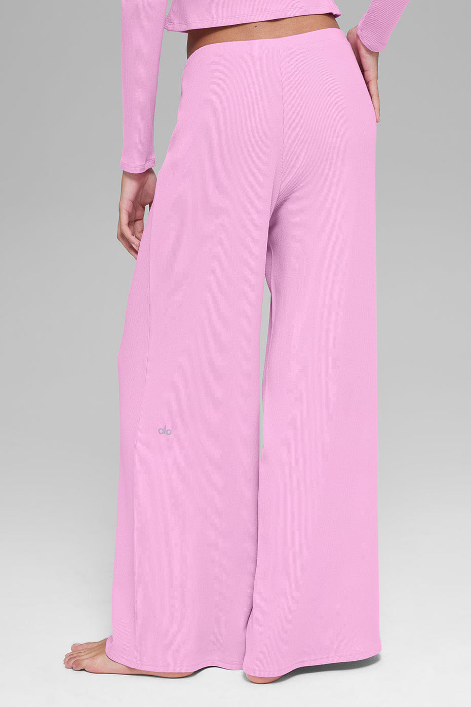 Mid-Rise Dreamlight Straight Pant