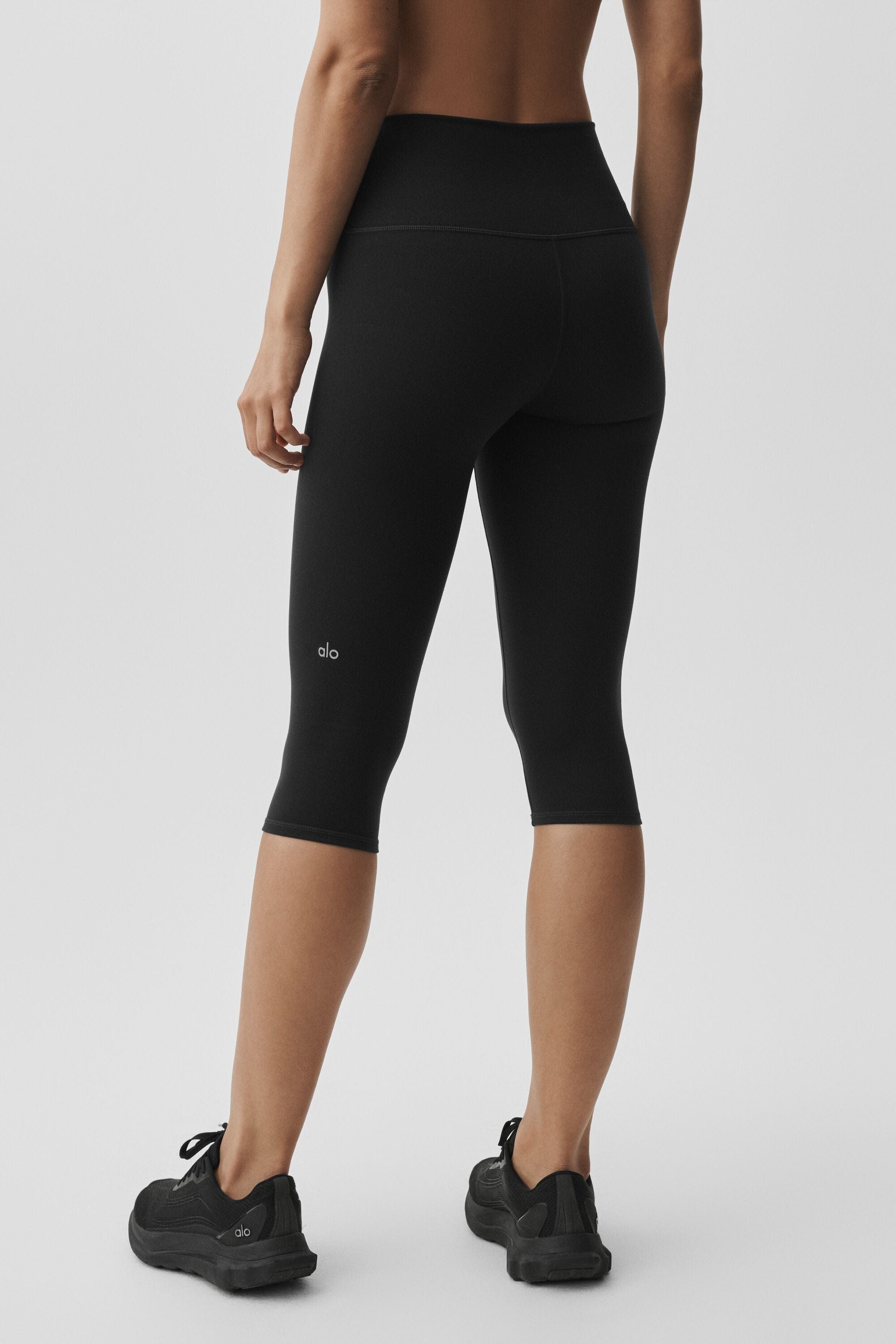 16" High-Waist Airbrush Capri