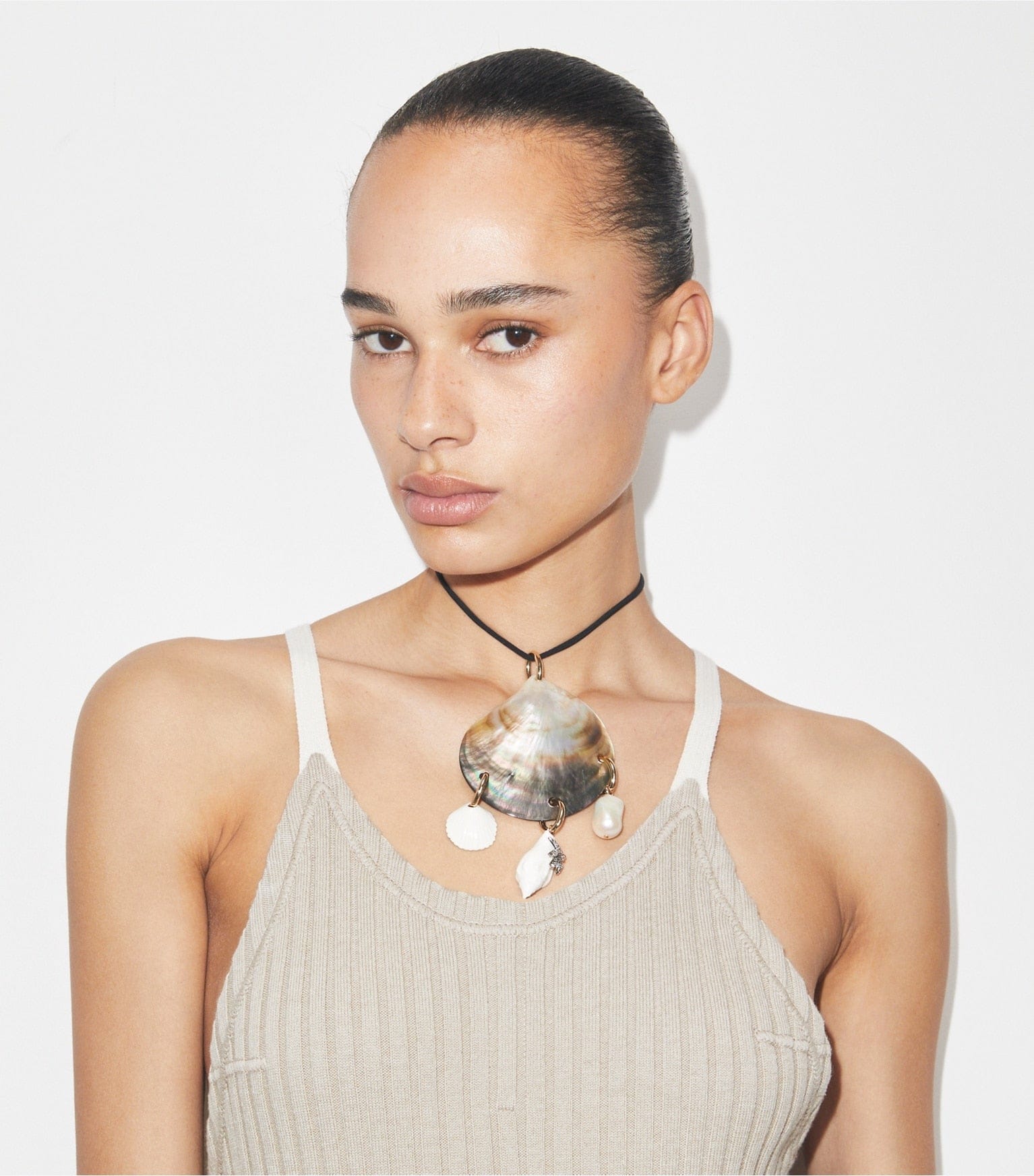 Curiosity Shell Pendant Necklace