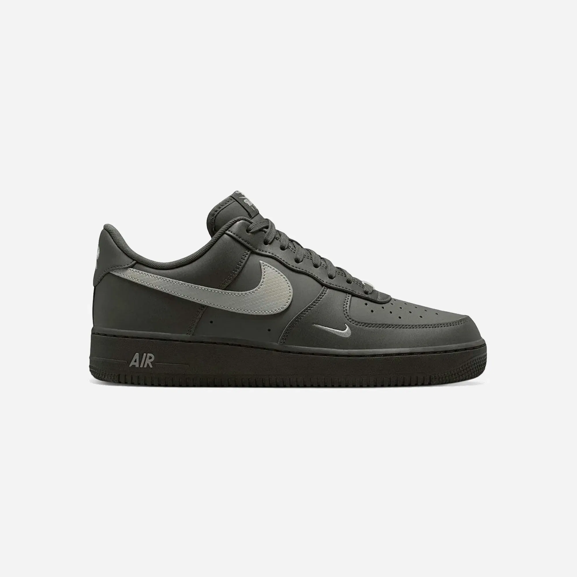 Nike Air Force 1 Low '07 Carbon Fiber Swoosh Newsprint College Grey