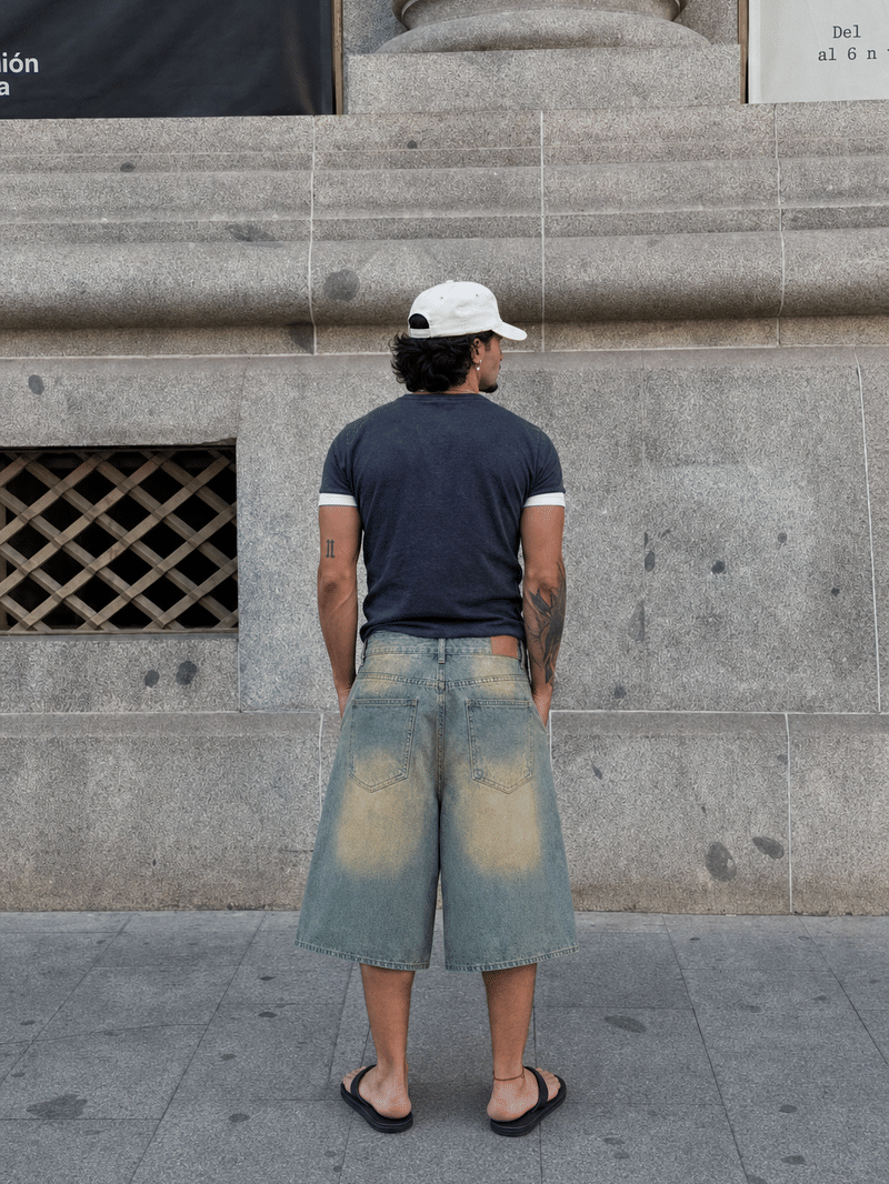 24 Songs Bleached vintage Blue Classic Jorts
