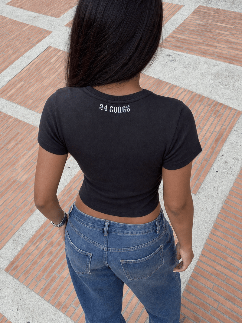 Carti - Antagonist Eyes Baby Tee in Black