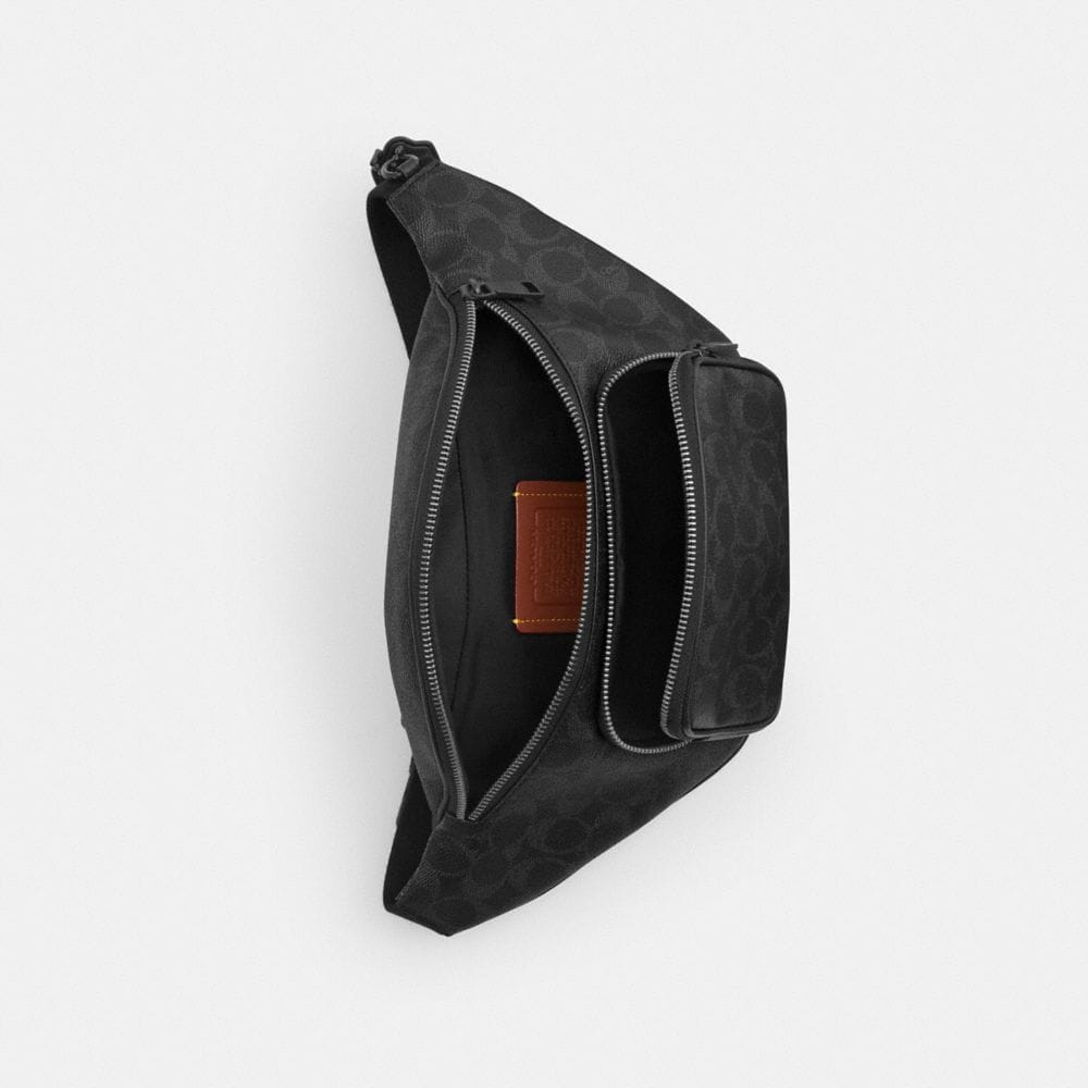 Travis Belt Bag 35 In Signature Canvas