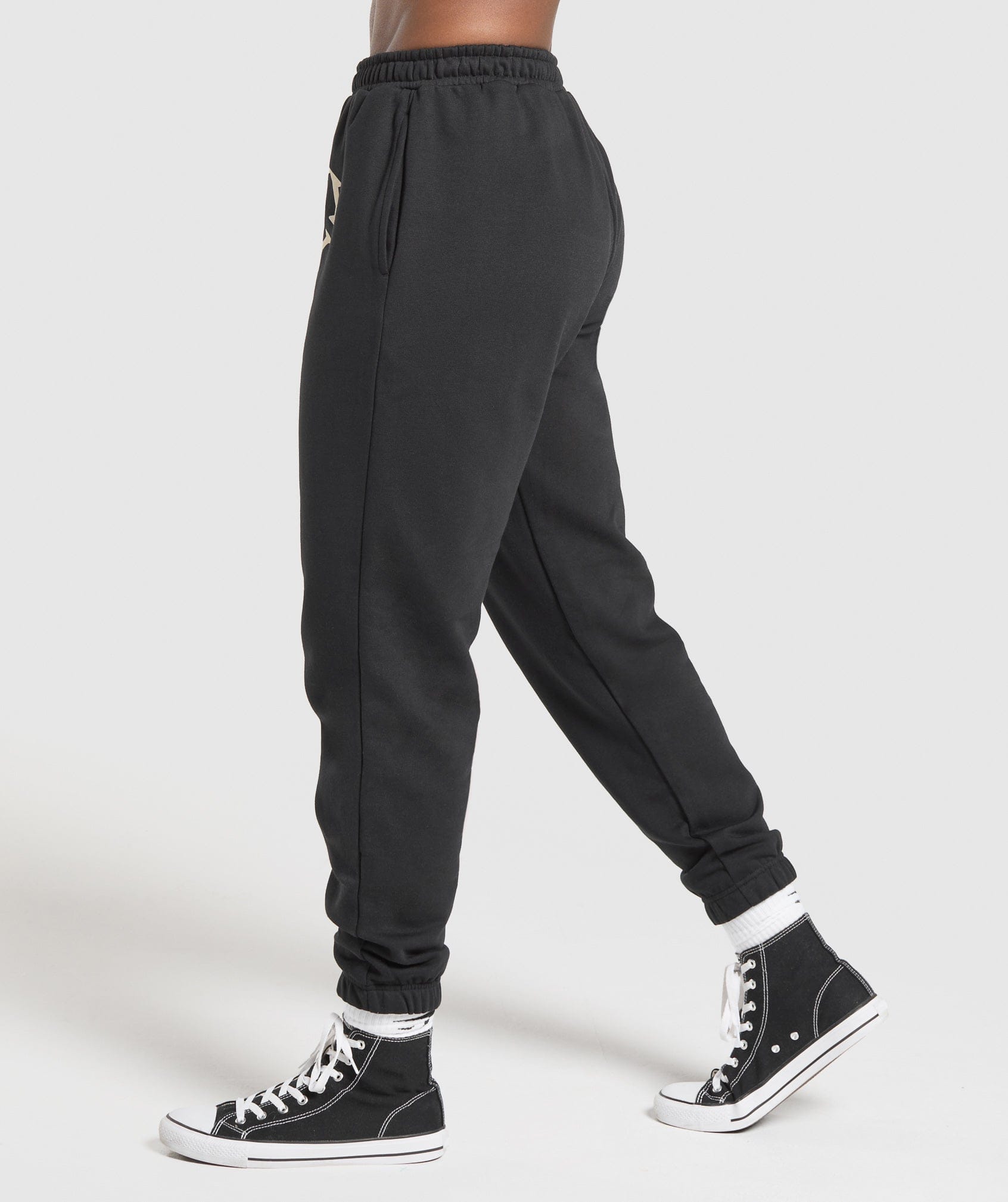 Gymshark Heavy Duty Graphic Loopback Jogger - Black