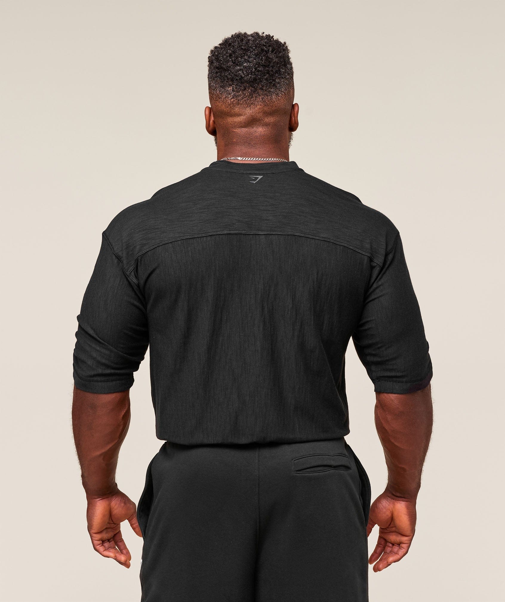 Gymshark Lightweight Slub Textured 3/4 Henley - Black