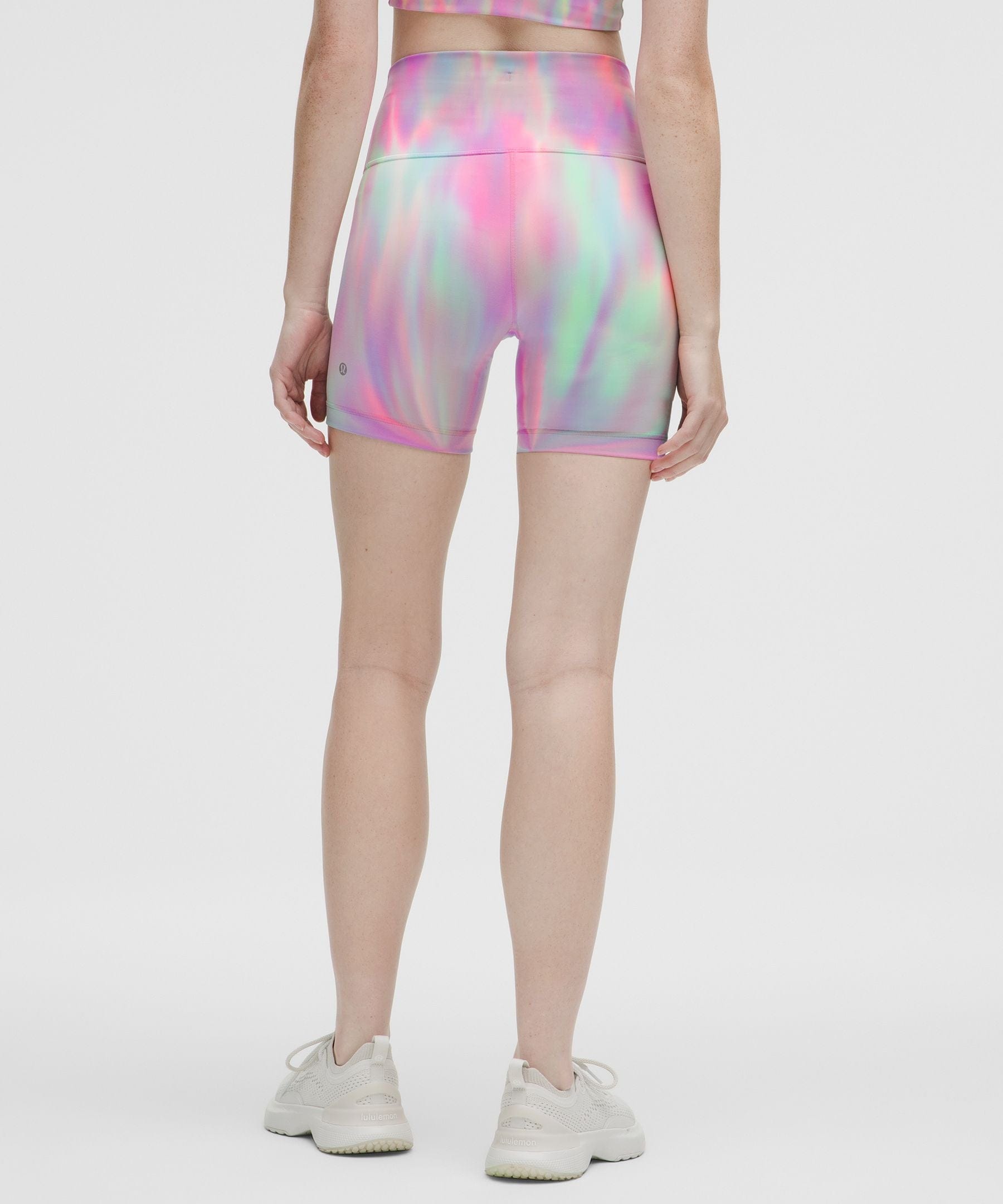 Wunder Train High-Rise Short 6" *Wash