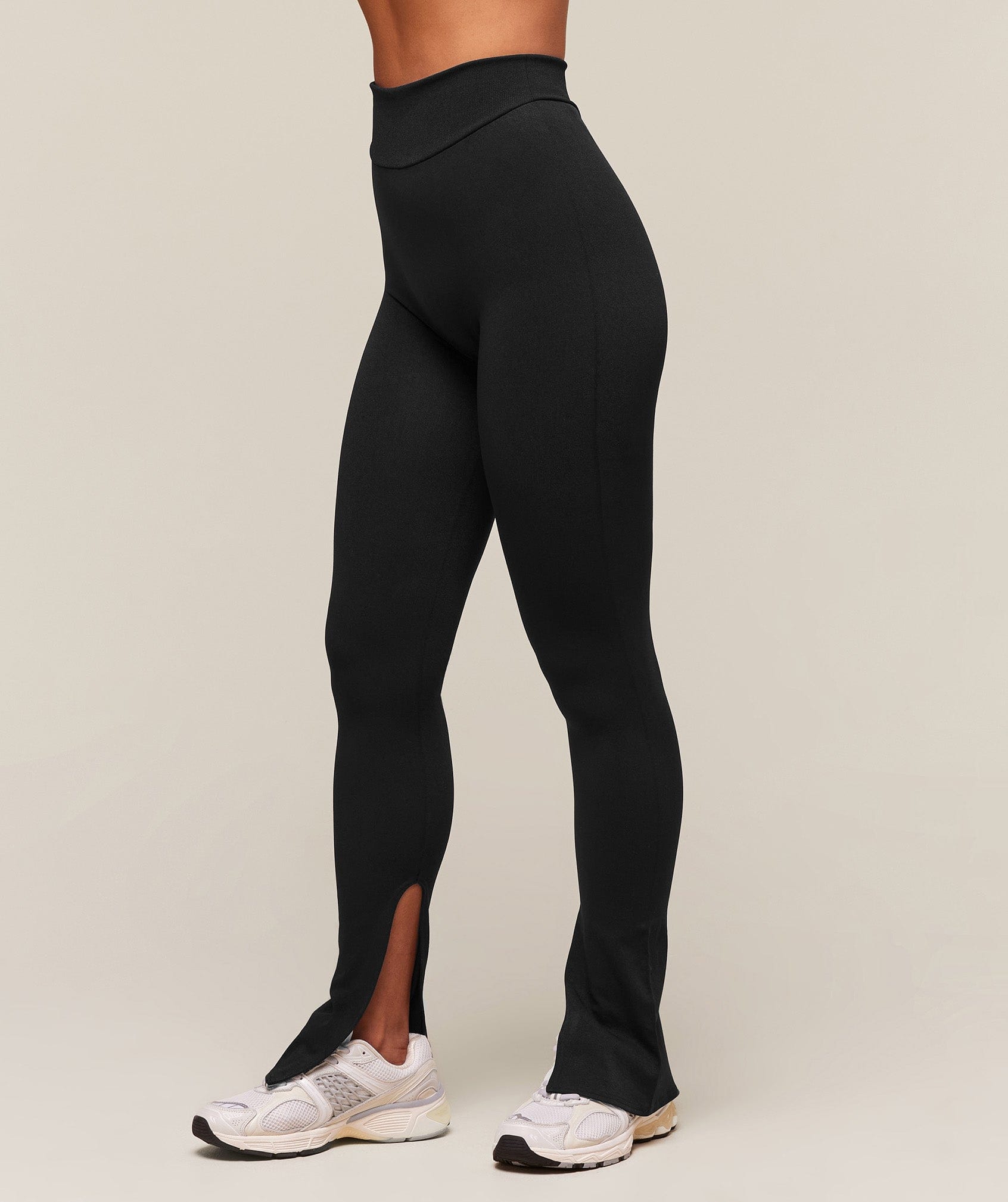 Gymshark everywear Warp Knit Flare Leggings - Black