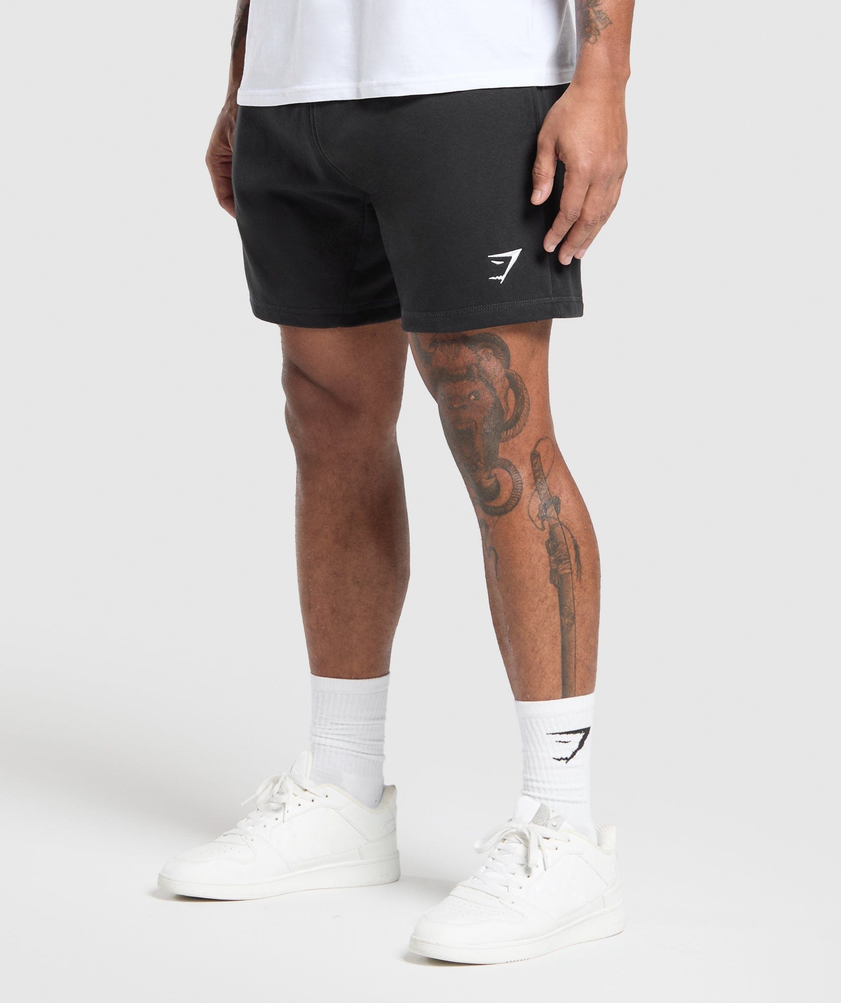 Gymshark Crest 7" Shorts - Black
