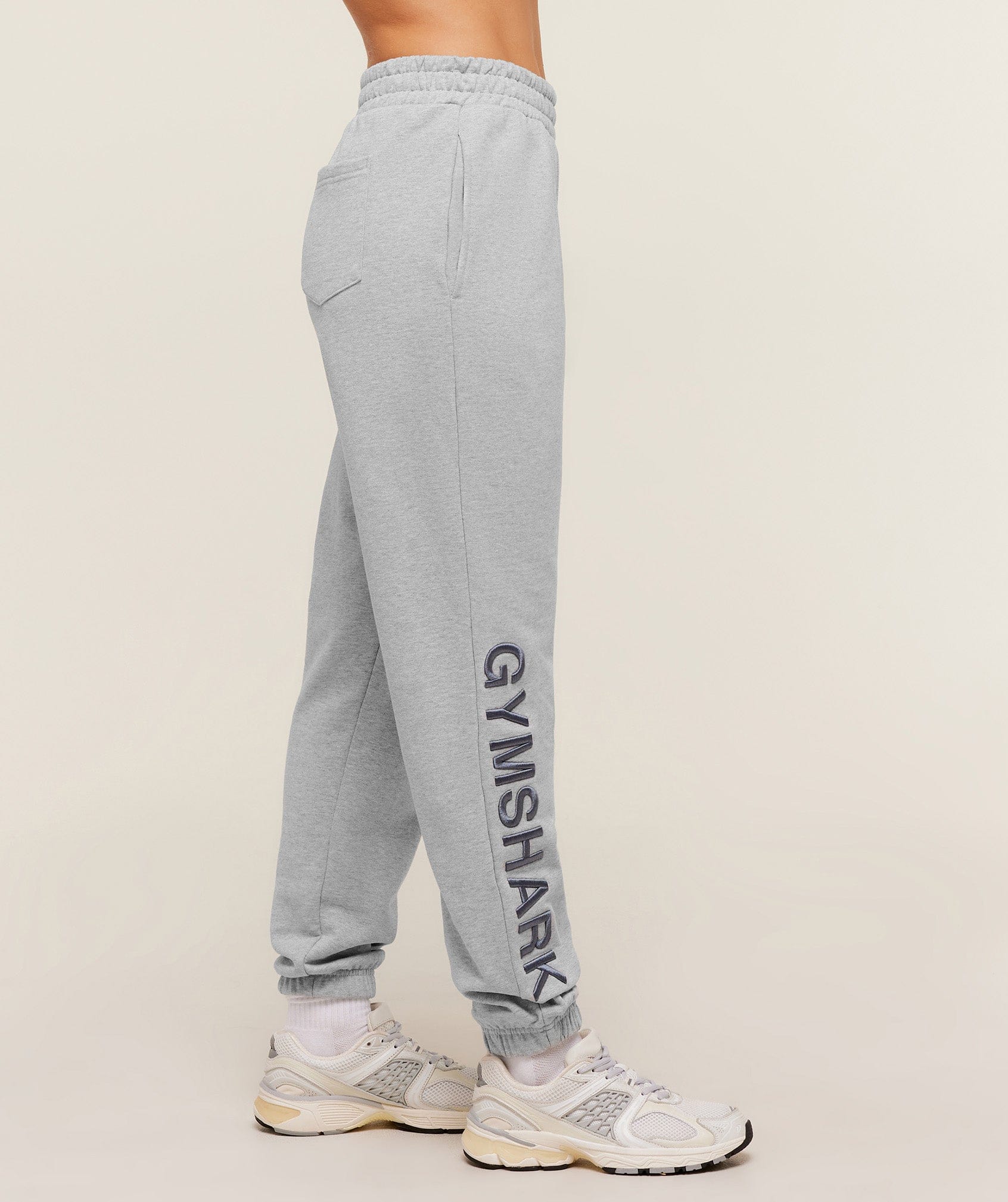 Gymshark Embroidered Logo Joggers - Light Grey Core Marl
