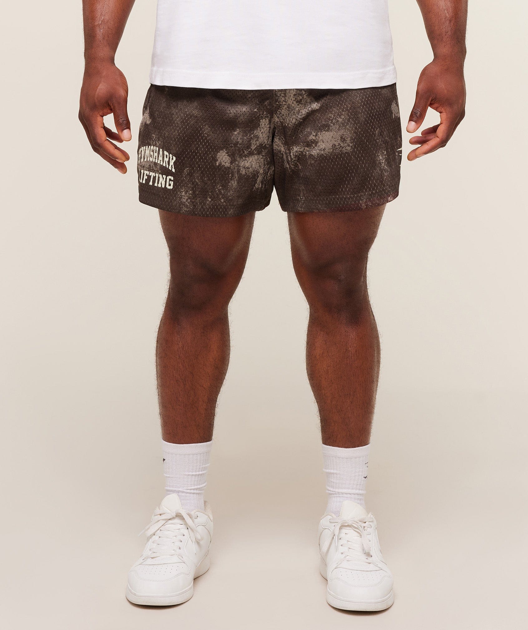 Gymshark Lifting Mesh 5" Shorts - Lifestyle Brown