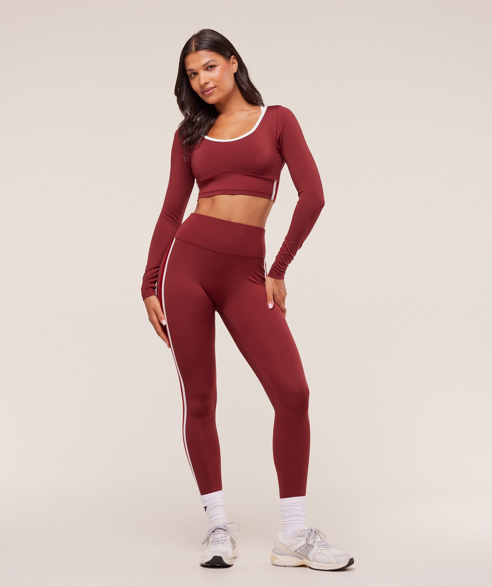 Gymshark Piping Long Sleeve Crop Top - Sets Red/Carmine Red/Soft White