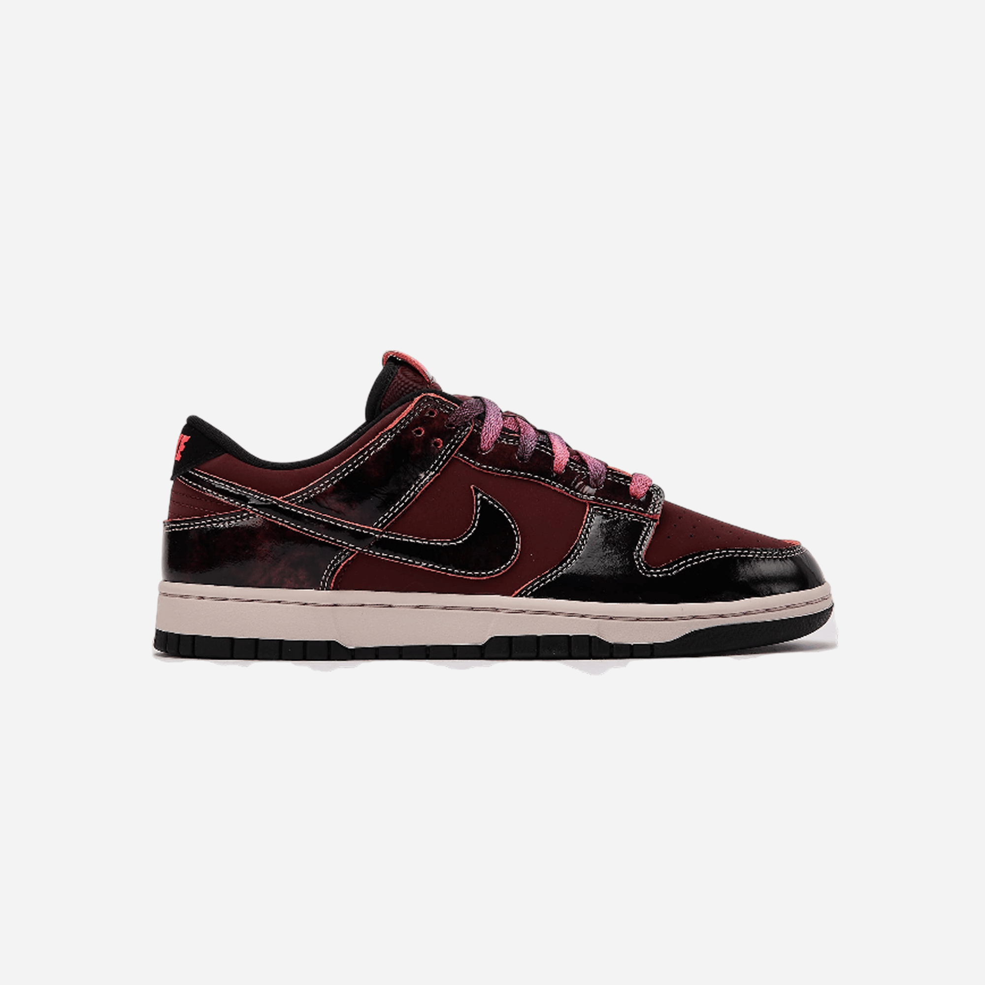 Nike Dunk Low Retro SE Red