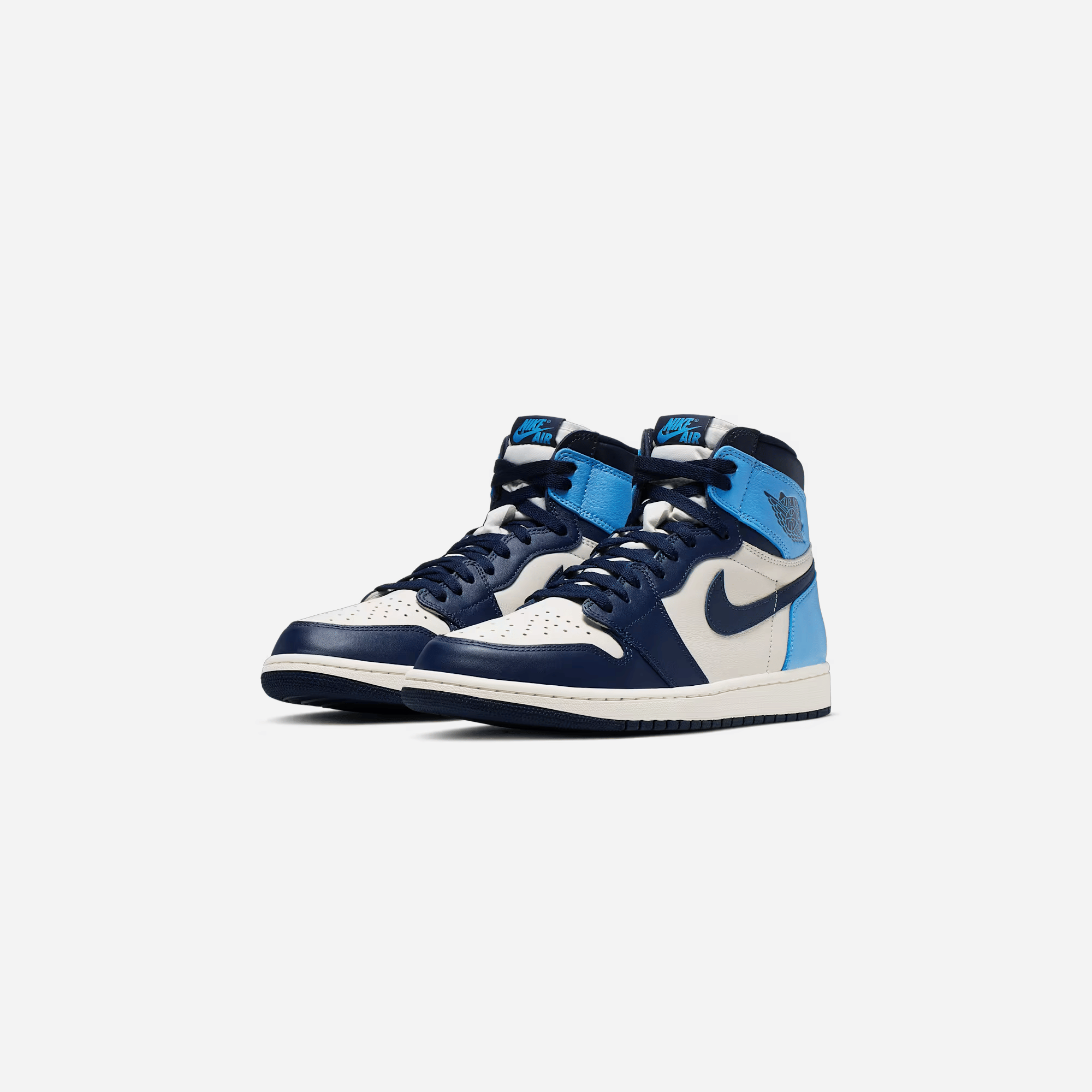 Nike Air Jordan 1 High Retro Obsidian