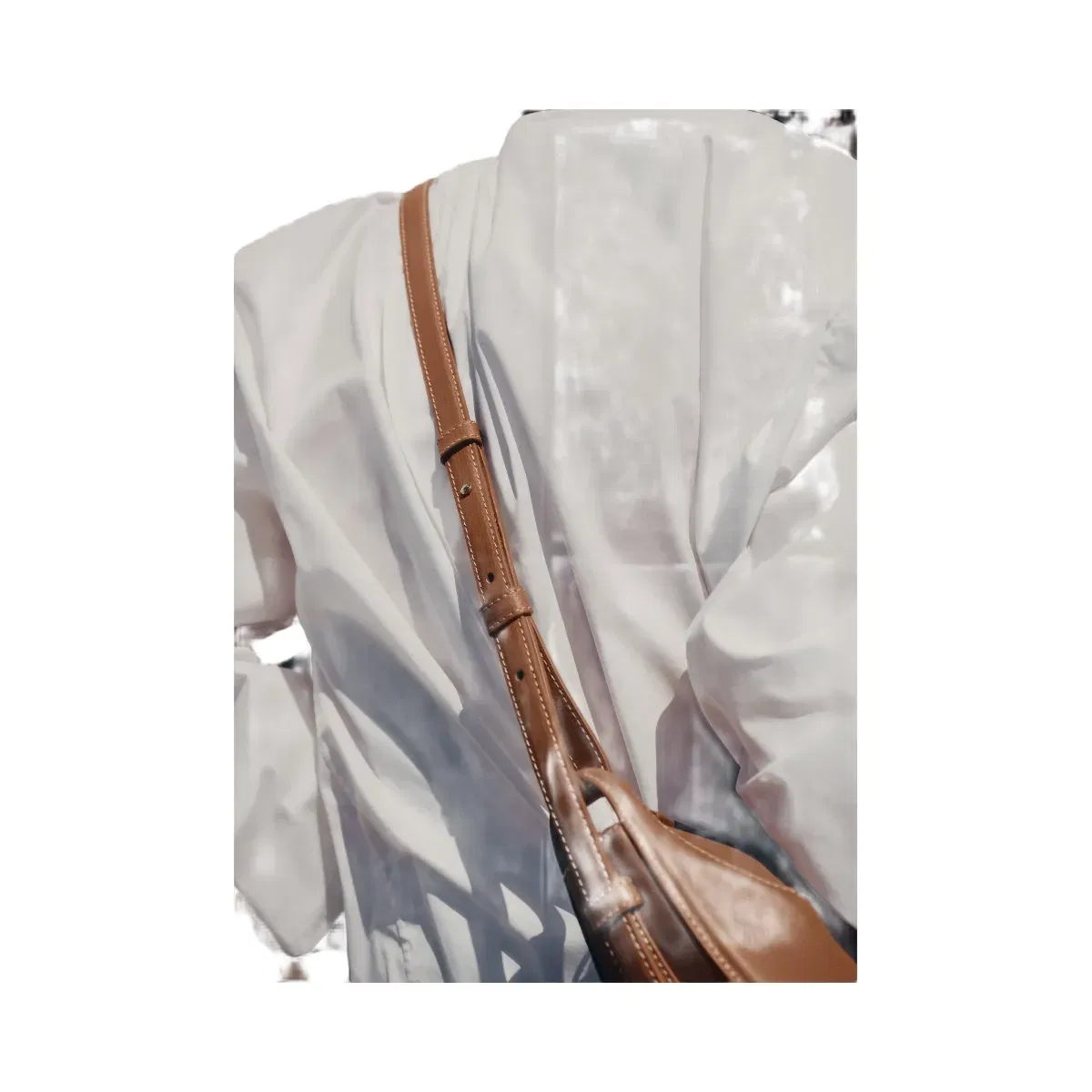 Polène Numéro Dix Textured Leather Bag Camel