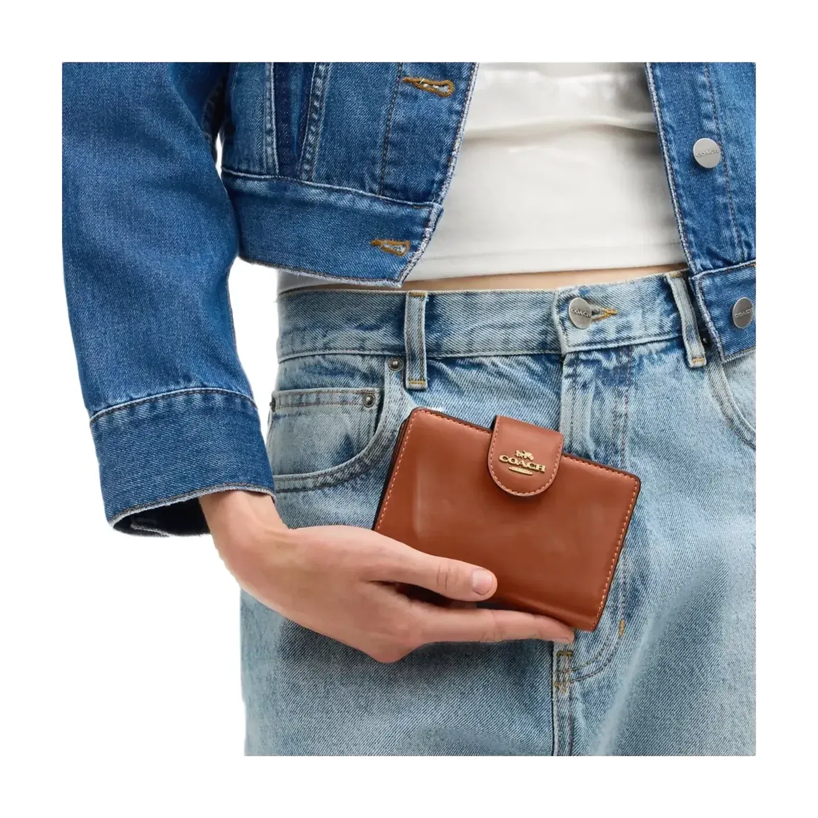 Coach Medium Corner Zip Wallet in Gold Cinnamon