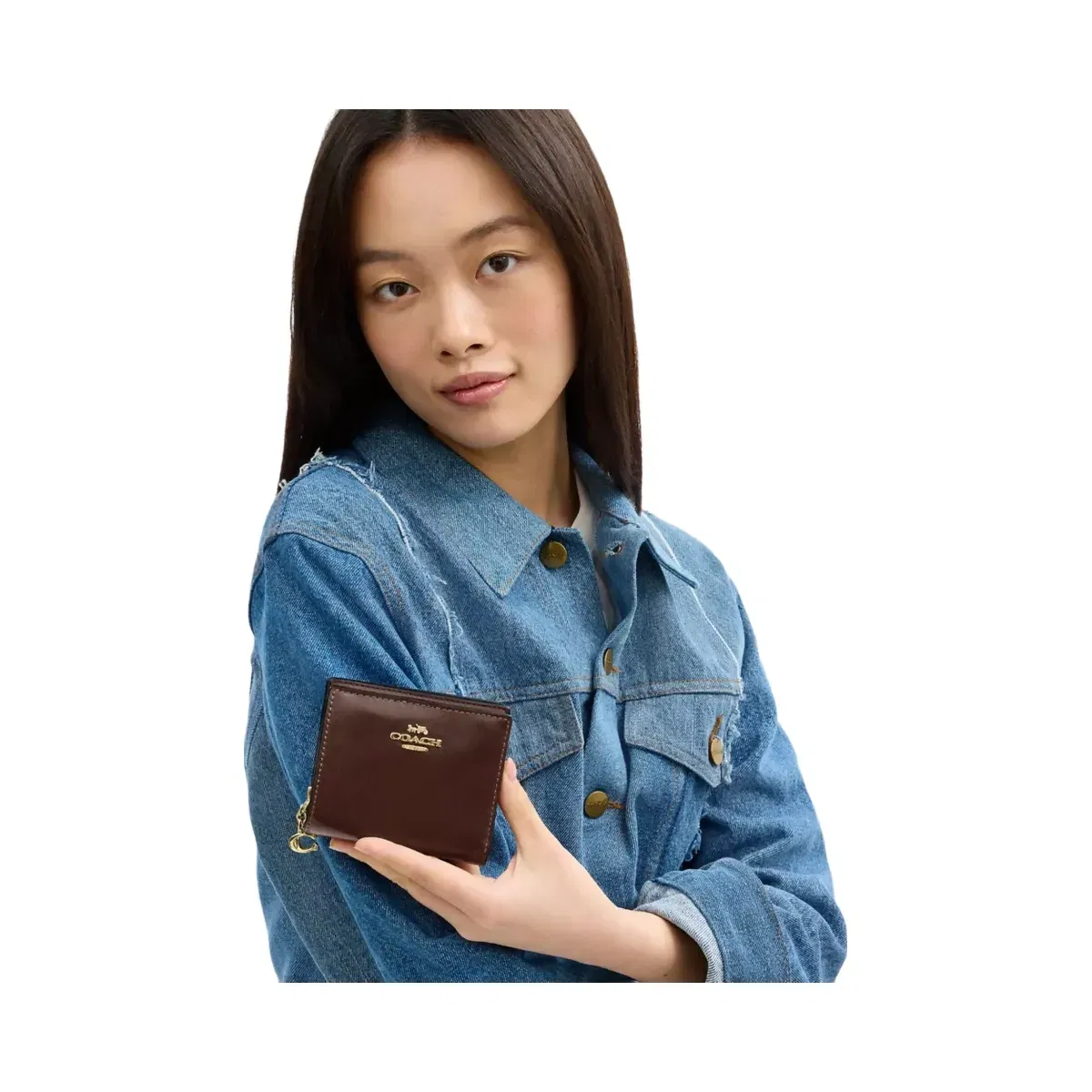 Coach Snap Wallet With Charm in Gold Maple
