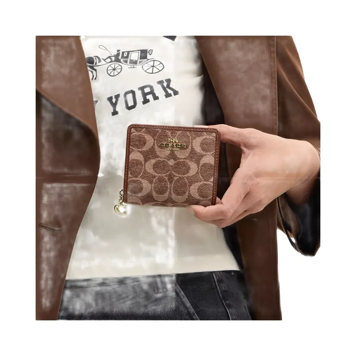 Coach Snap Wallet In Signature Chenille in Gold Light Khaki Vintage Brown