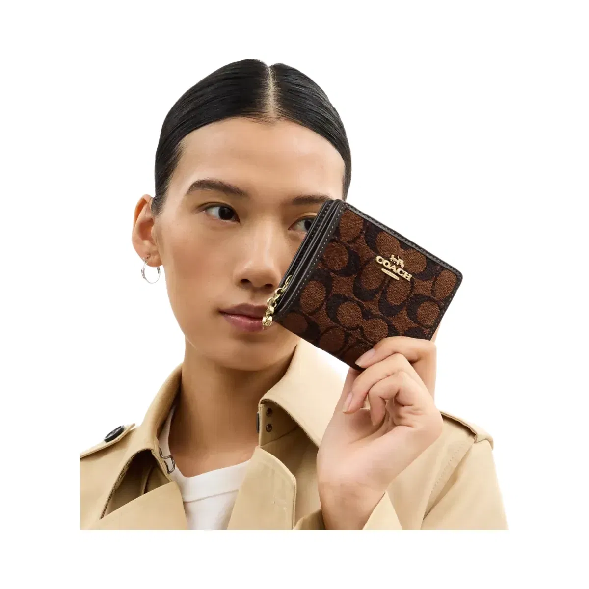 Coach Snap Wallet In Signature Chenille in Gold Truffle