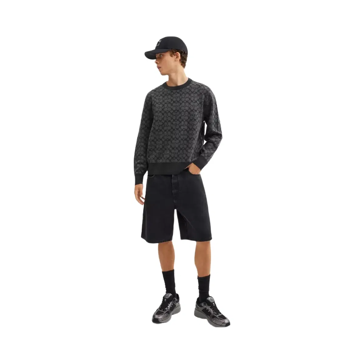 Coach Signature Crewneck Sweater in Charcoal Signature