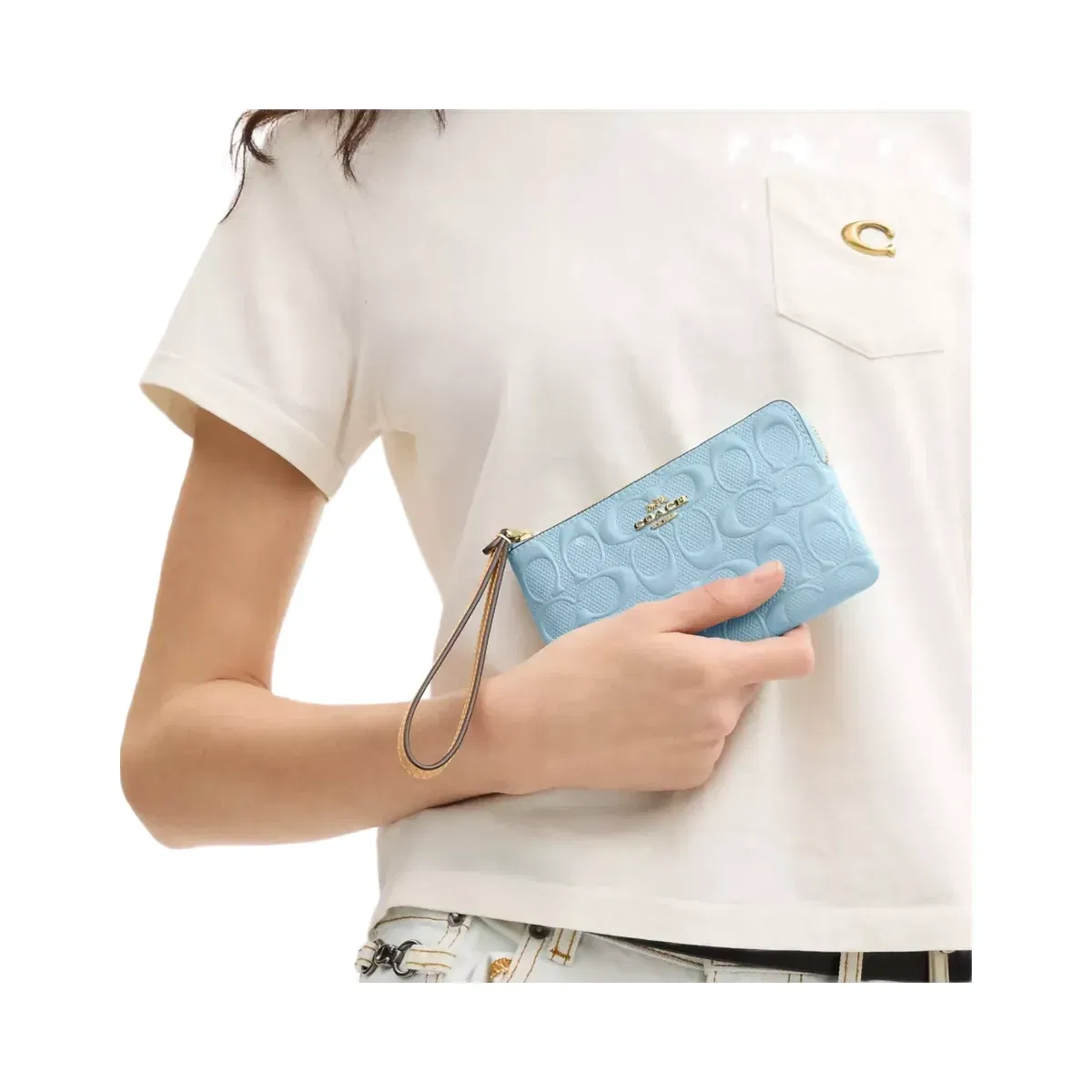 Coach Corner Zip Wristlet In Signature Leather in Gold Light Blue