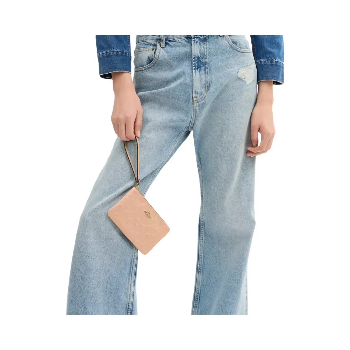 Coach Corner Zip Wristlet In Signature Leather in Gold Faded Blush