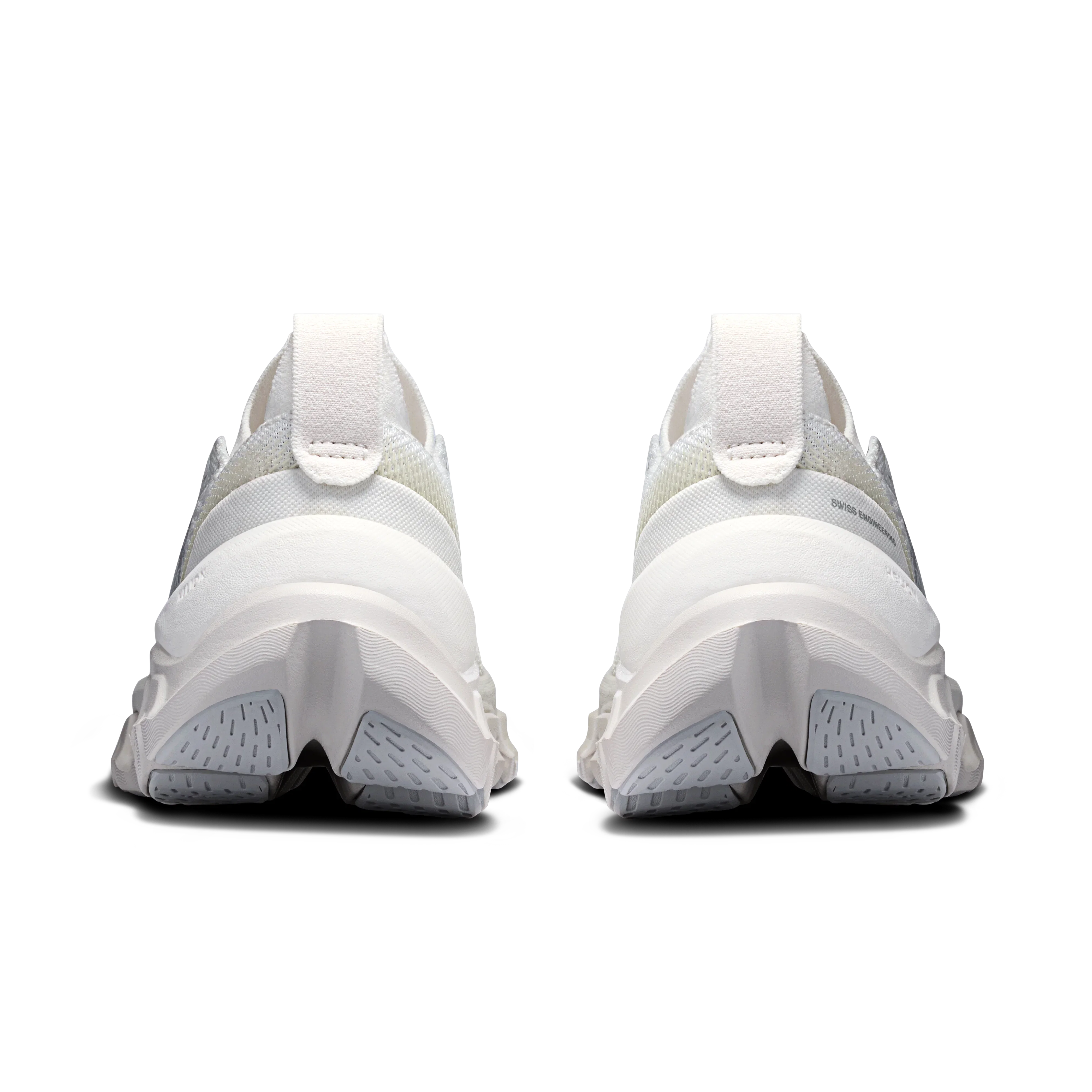 ON Running Cloud X Tempo Ivory Ice