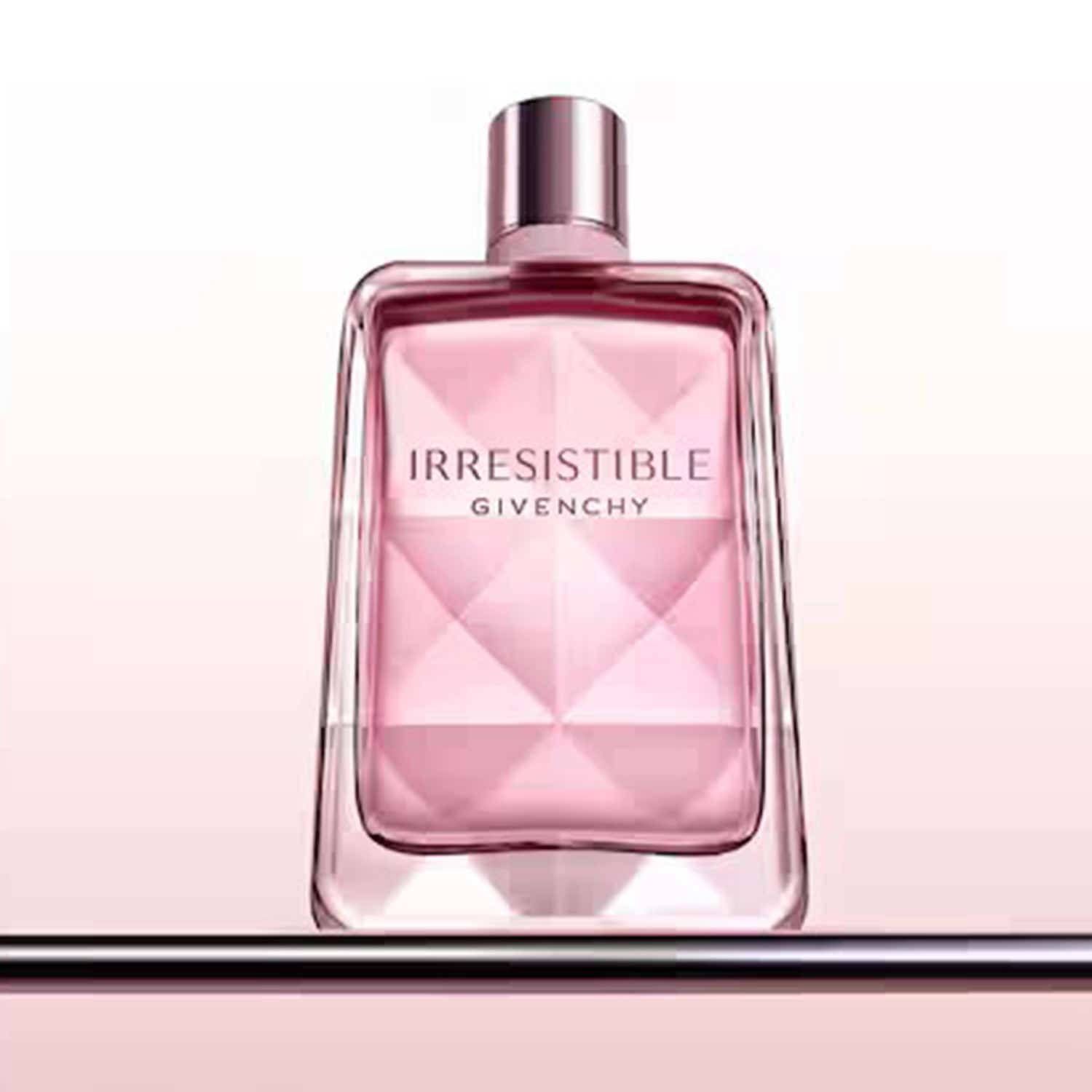 Givenchy IRRESISTIBLE Very Floral Eau De Parfum (80 ml) - Givenchy