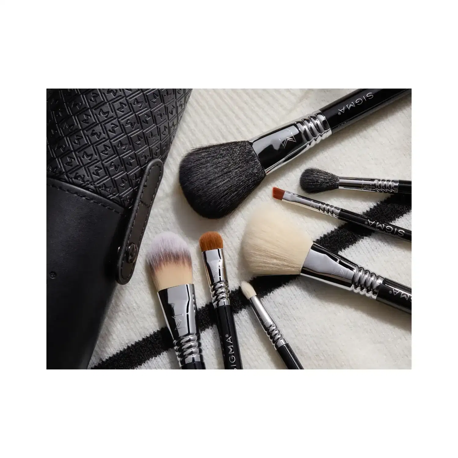 Sigma Beauty Essential Brush Set - Sigma Beauty