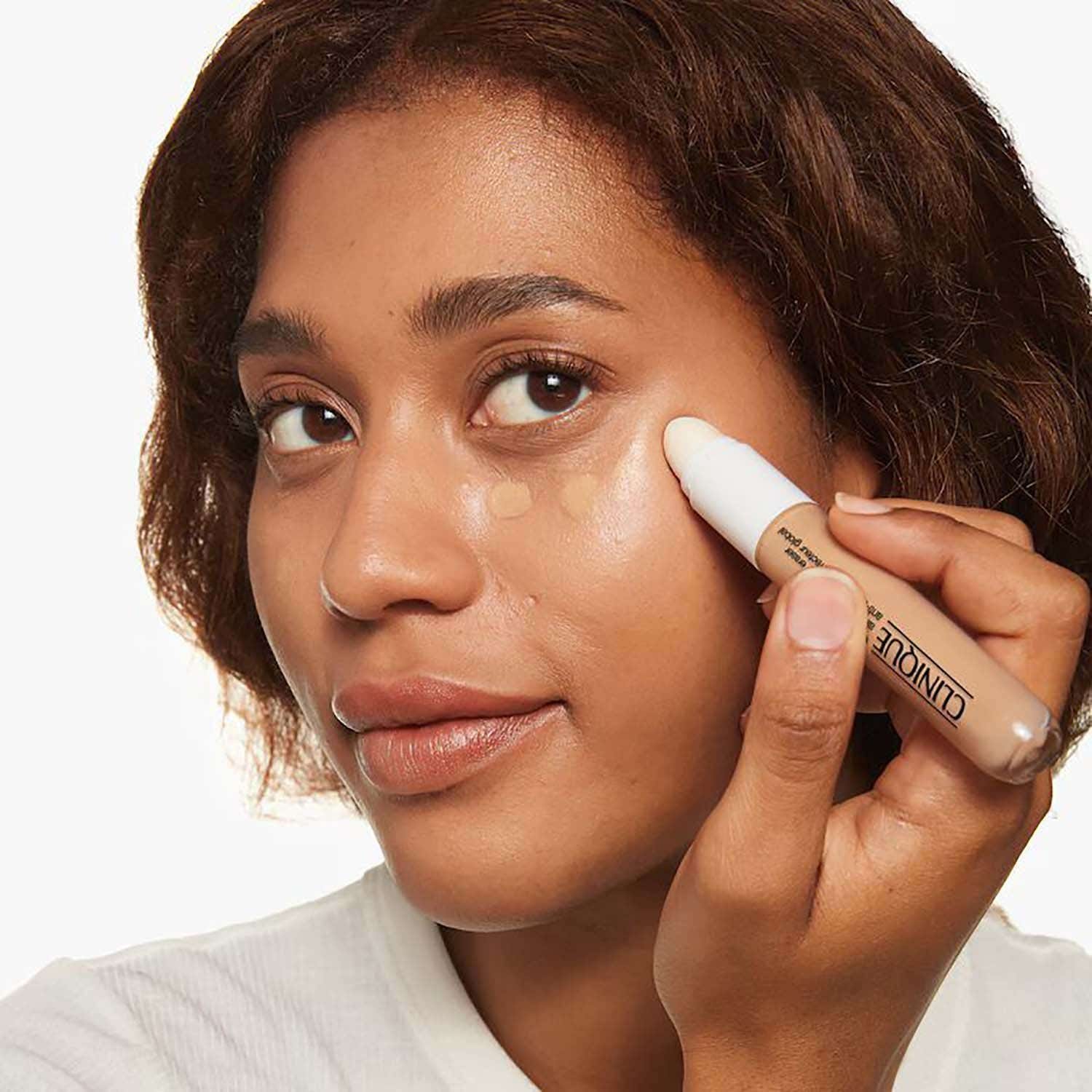 Clinique Even Better All-Over Concealer + Eraser - WN 94 Deep Neutral (6 ml) - CLINIQUE