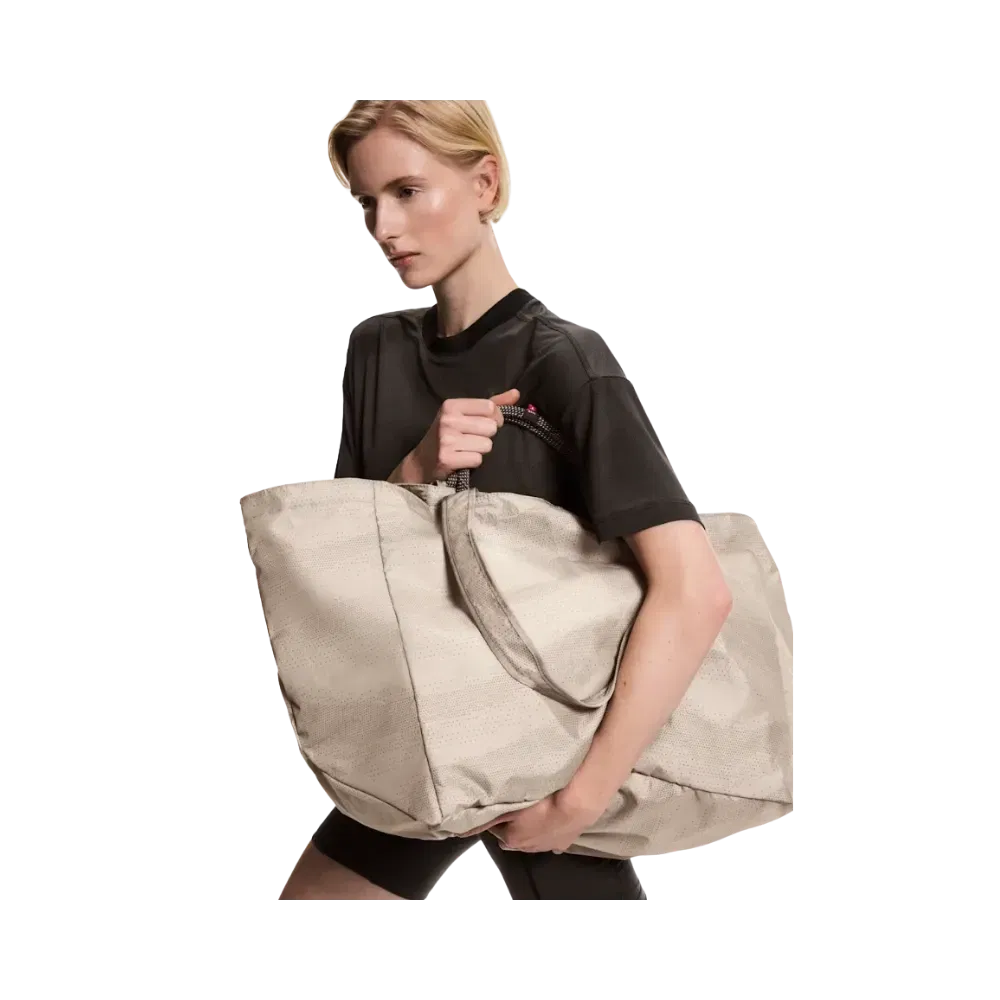 On Cargo Pack Erewhon