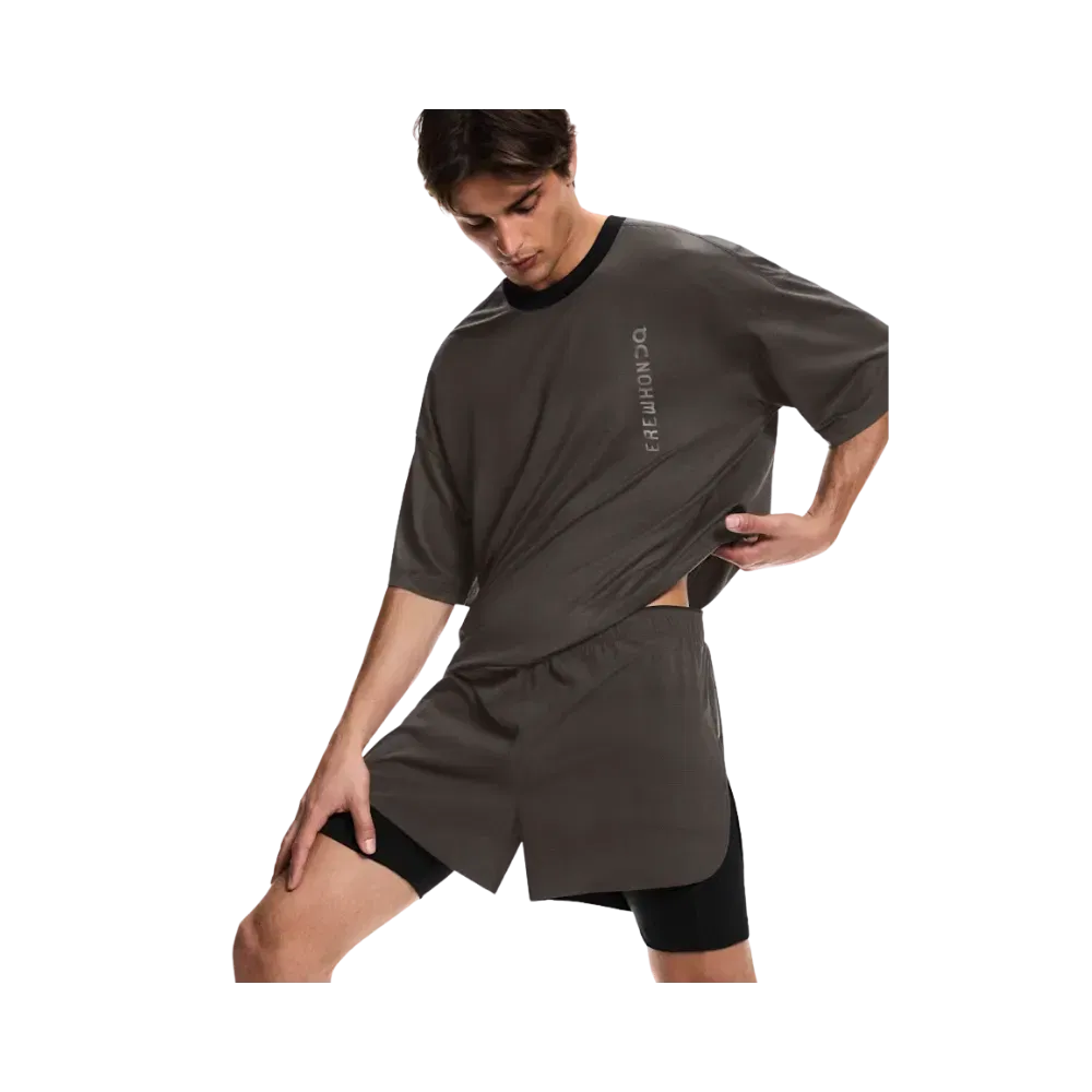 On Running 2-in-1 Shorts Erewhon Espresso | Black