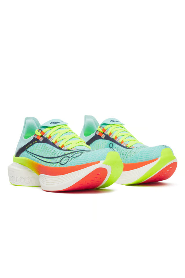 SAUCOUNY Endorphin Elite 2 Splash Fire